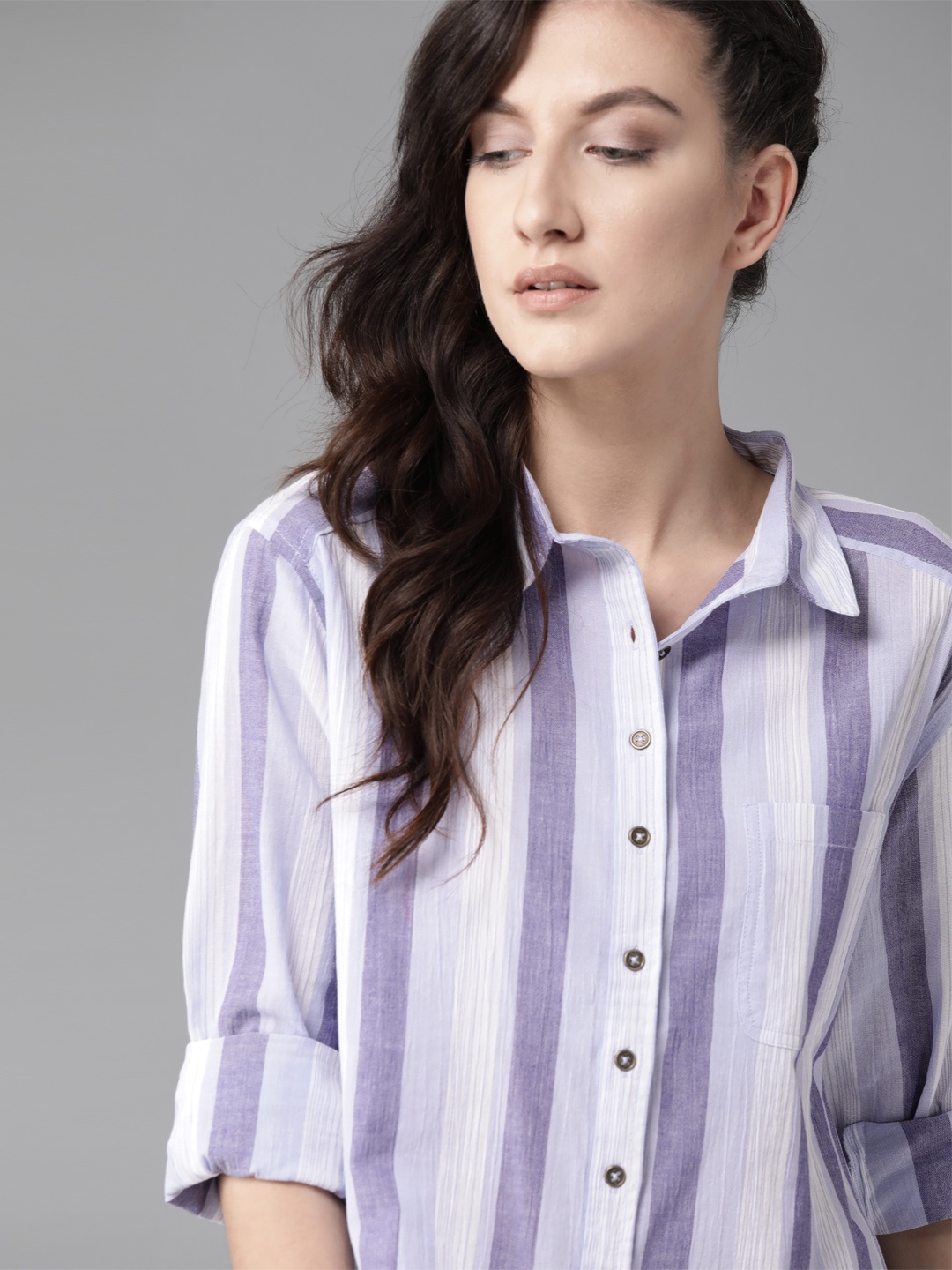 

Roadster Women White & Purple Regular Fit Striped Casual Shirt