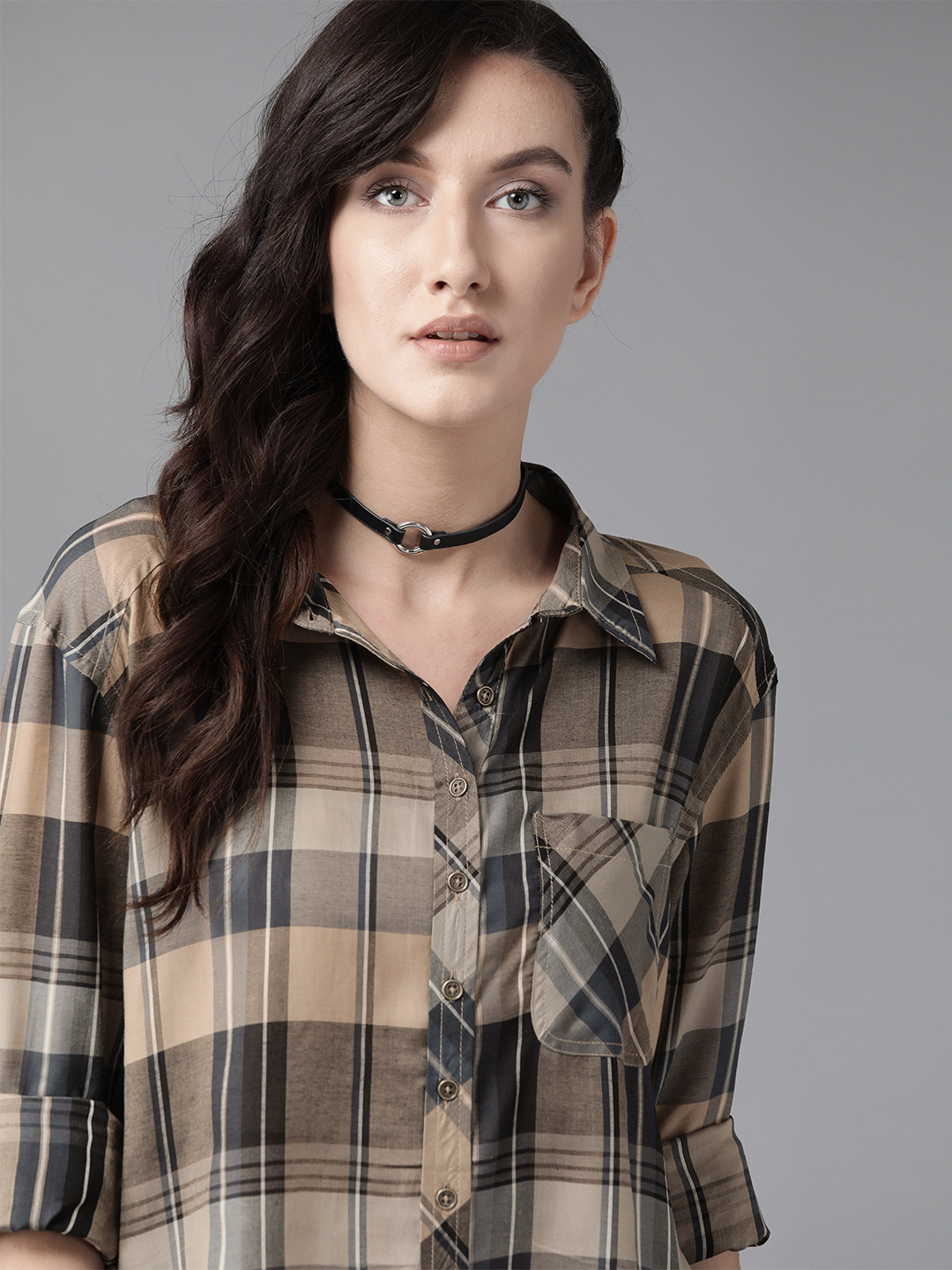 

Roadster Women Beige & Navy Blue Regular Fit Checked Casual Shirt