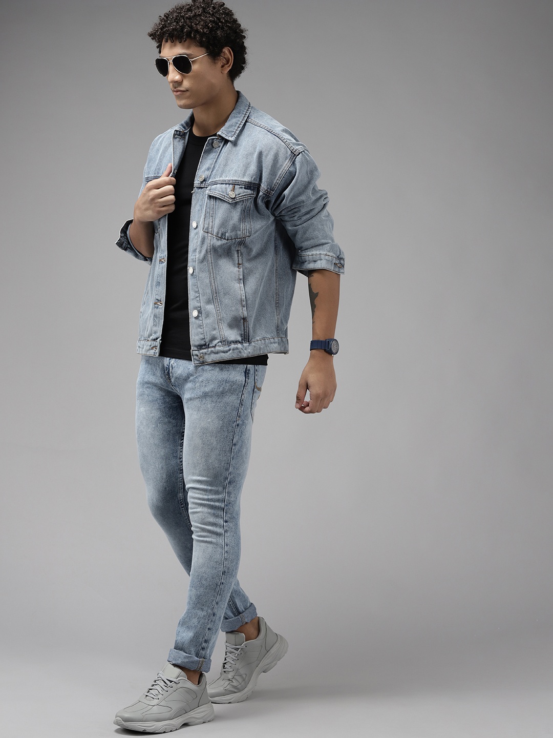 

The Roadster Lifestyle Co. Men Blue Skinny Fit Mid-Rise Stretchable Jeans