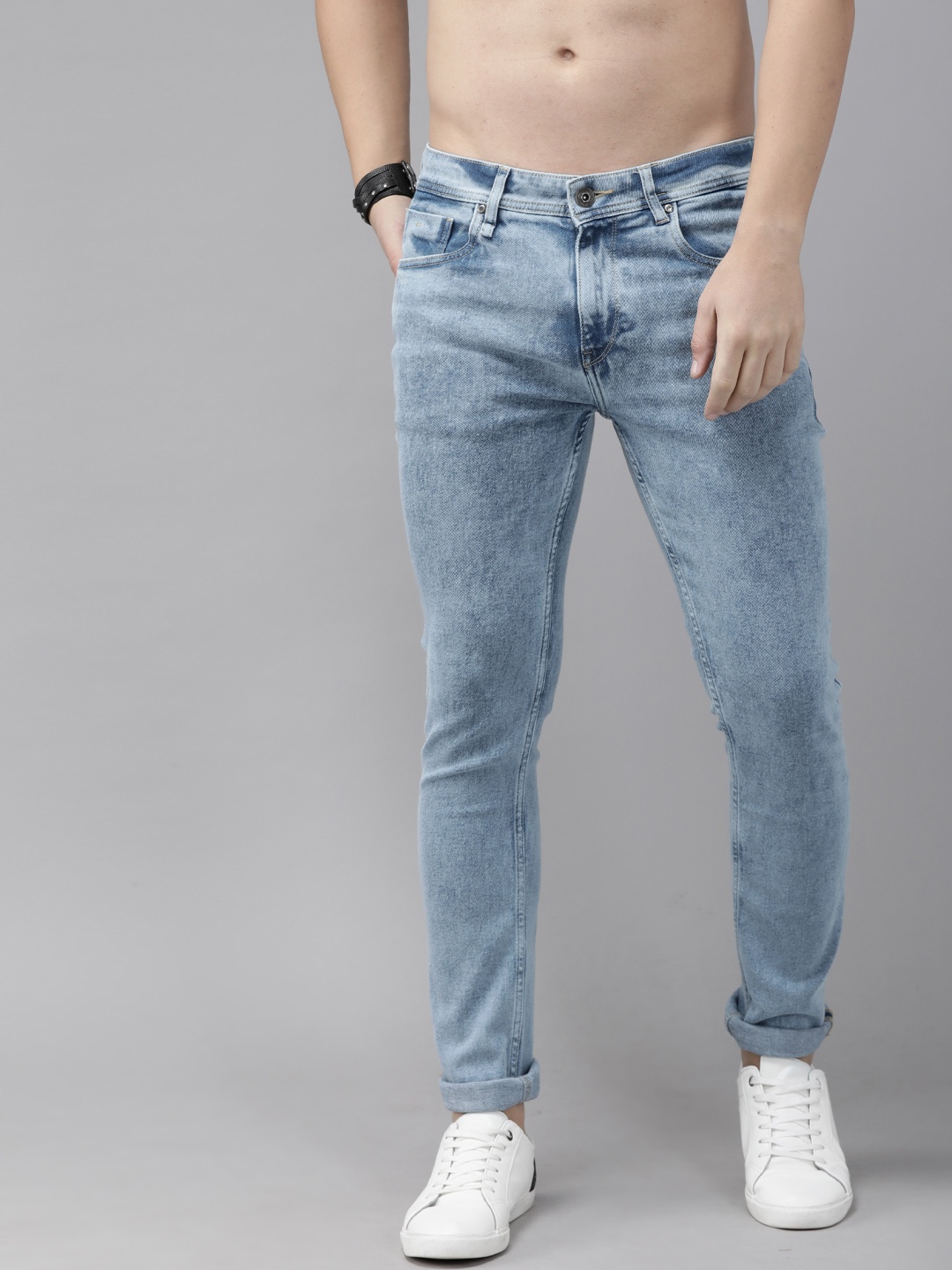 

Roadster Men Blue Slim Fit Mid-Rise Clean Look Stretchable Jeans