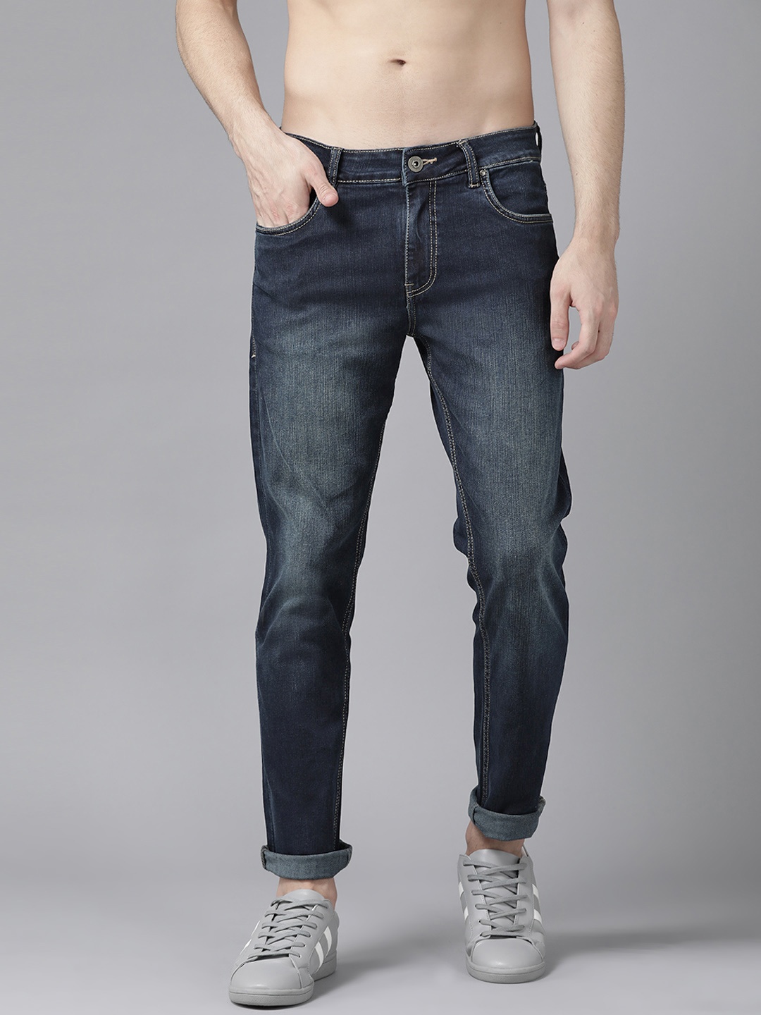 

Roadster Men Navy Blue Slim Fit Mid-Rise Clean Look Stretchable Jeans