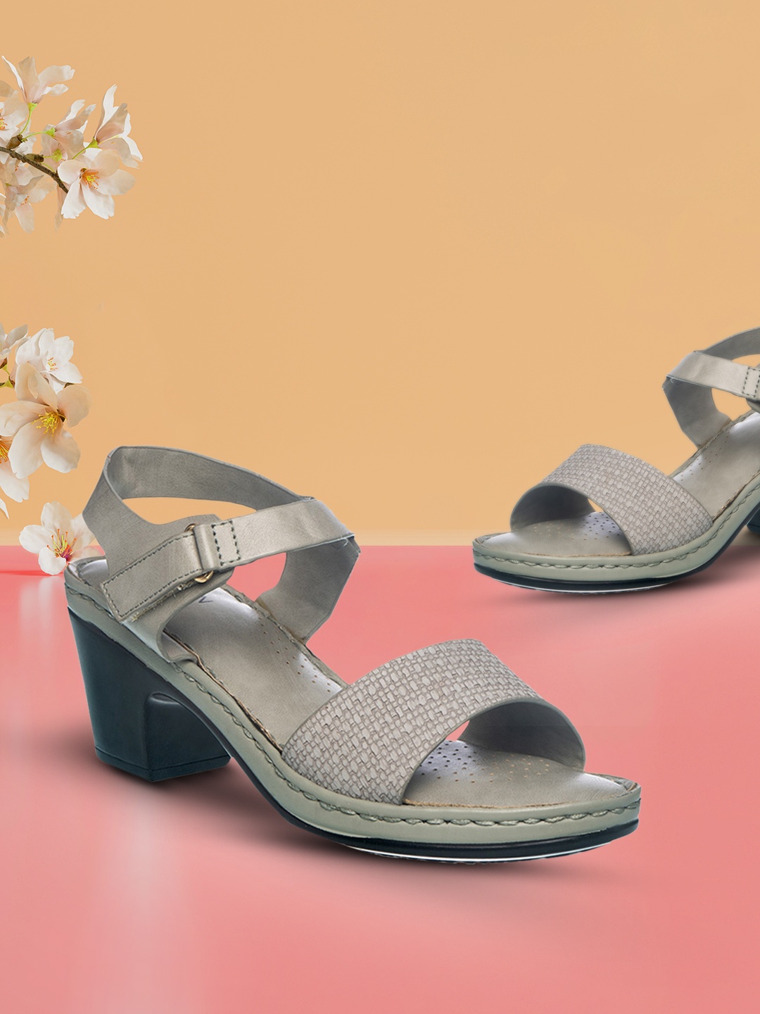 

Khadims Women Grey Textured Block Heels