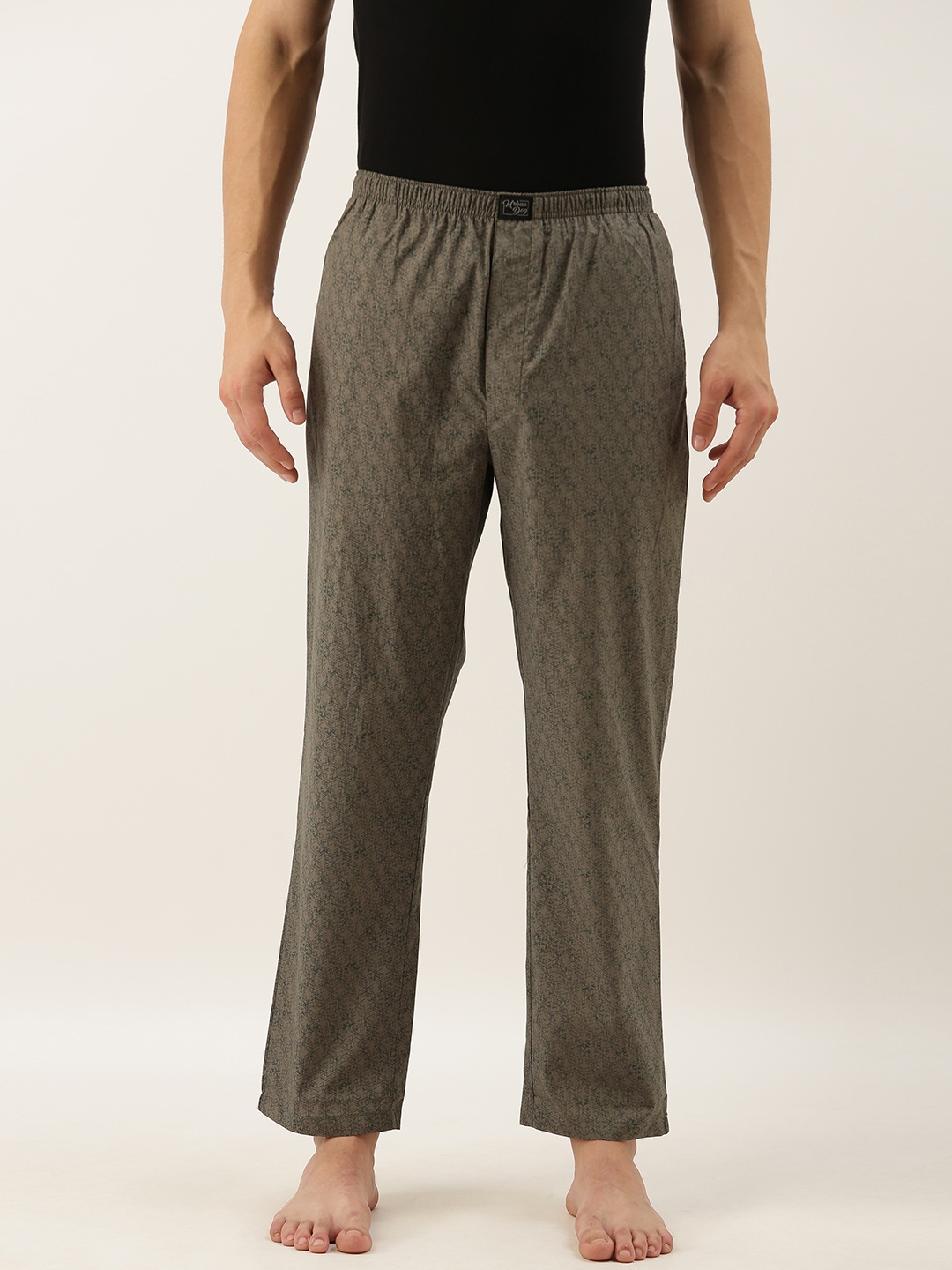 

Urban Dog Men Olive Green Printed Pure Cotton Lounge Pant
