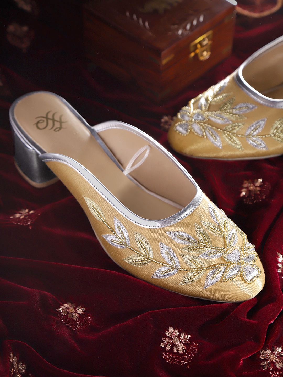 

House of Pataudi Women Beige & Silver-Toned Embroidered Handcrafted Heeled Mules