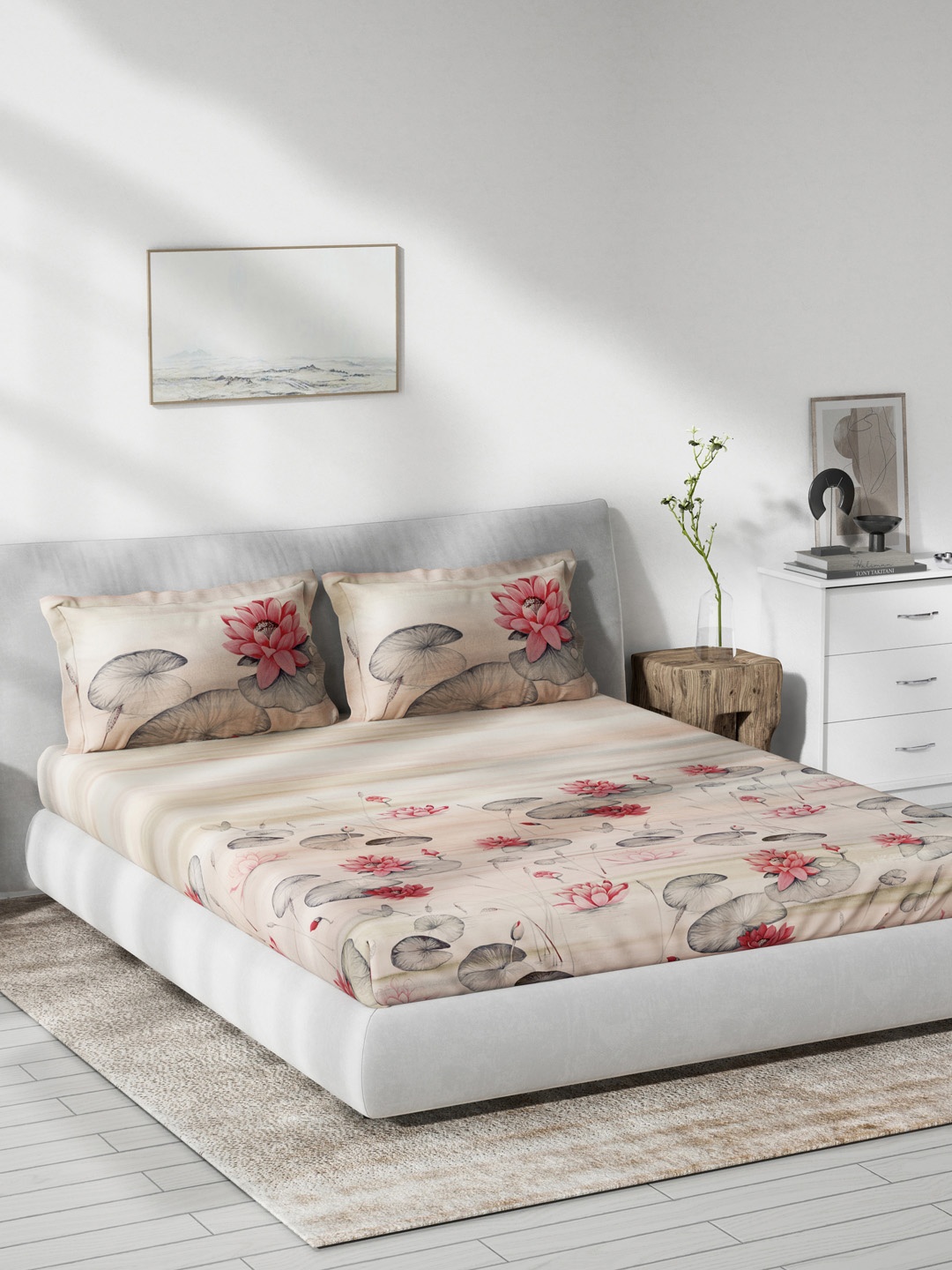 

DDecor Red & Beige Floral 140 TC Cotton 1 Queen Bedsheet with 2 Pillow Covers