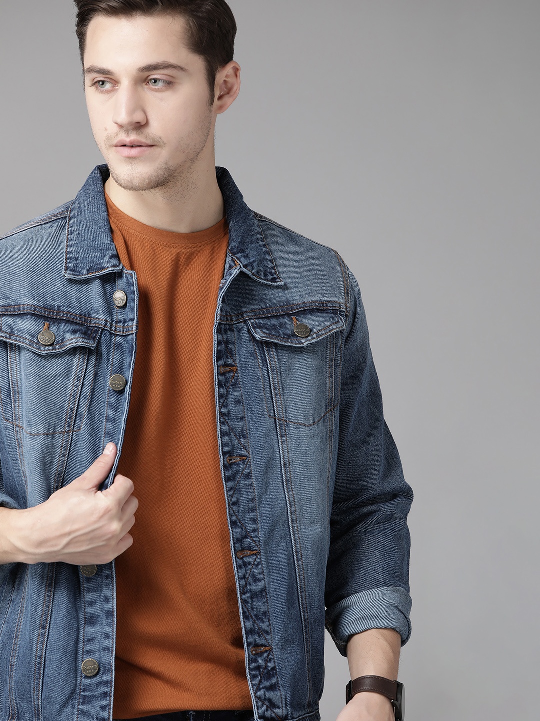 

Roadster Men Blue Pure Cotton Faded Denim Jacket