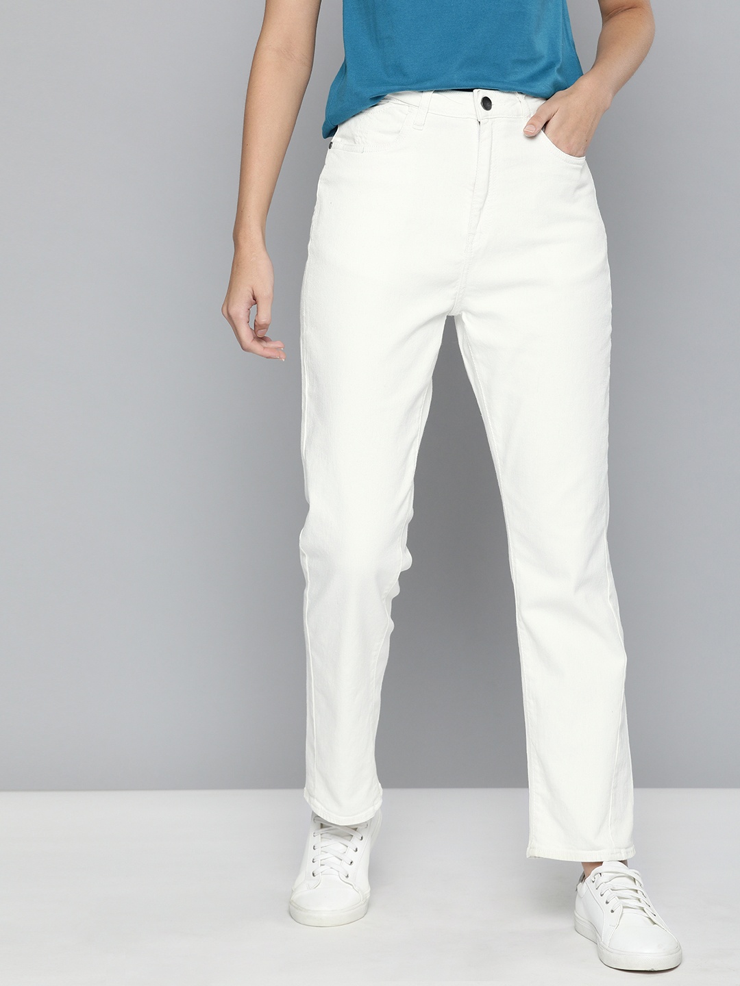 

Mast & Harbour Women White Solid Straight Fit High-Rise Clean Look Stretchable Jeans