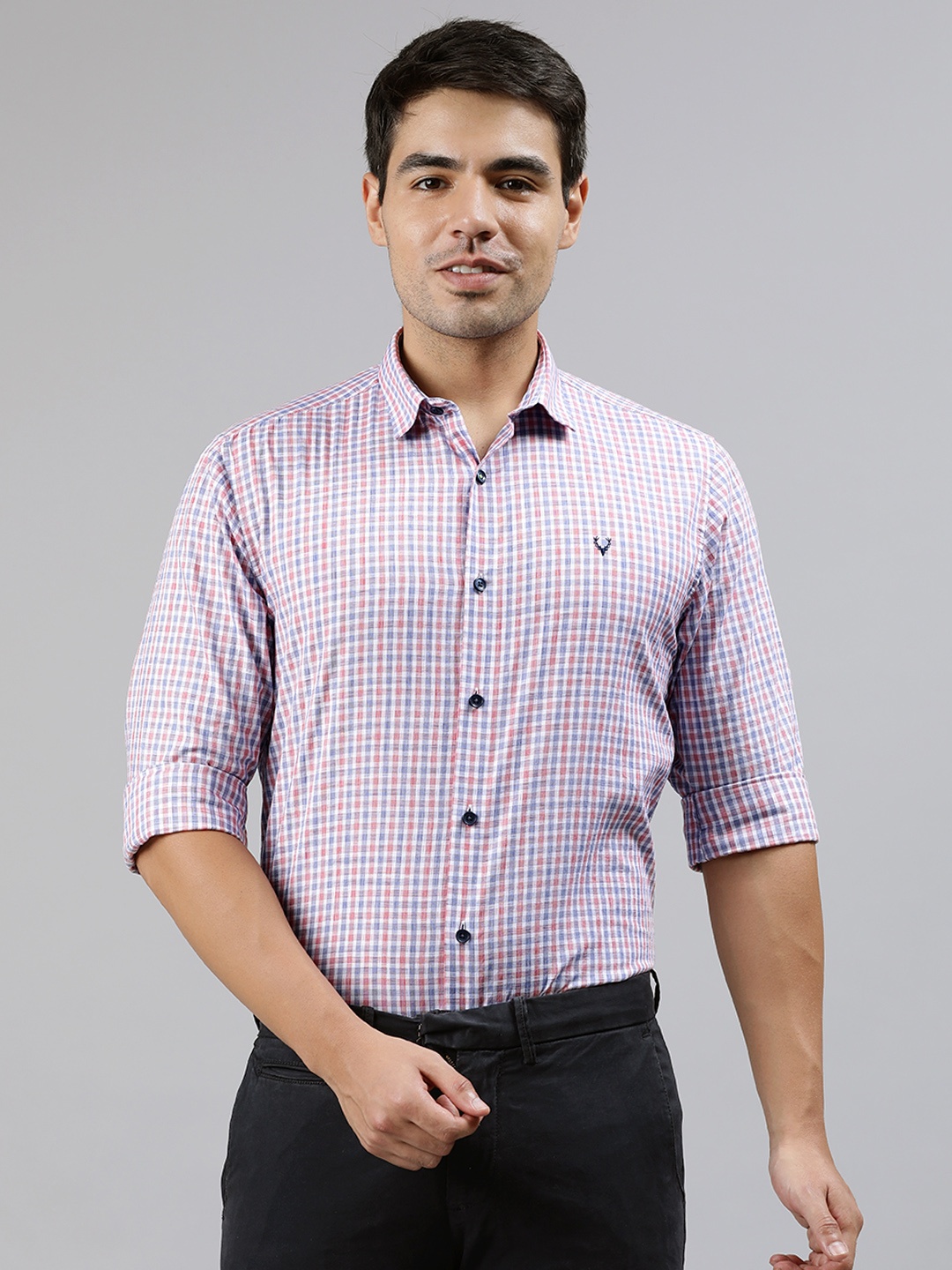 

Allen Solly Men White & Red Regular Fit Checked Smart Casual Shirt