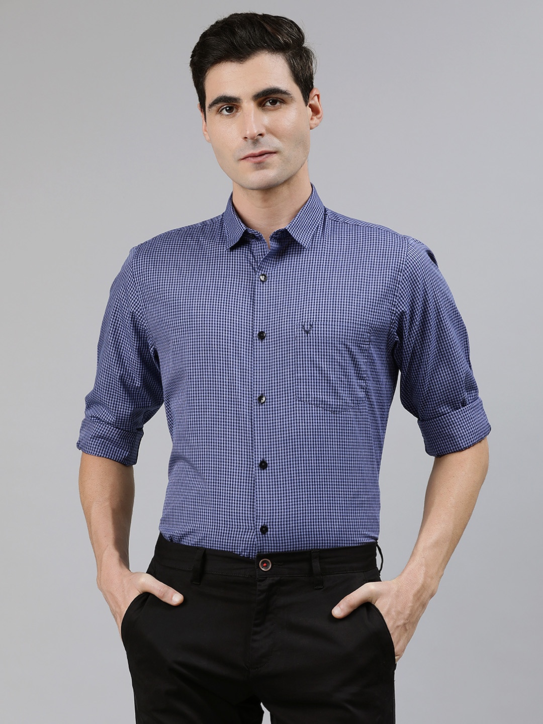 

Allen Solly Men Blue Regular Fit Checked Semi-formal Shirt