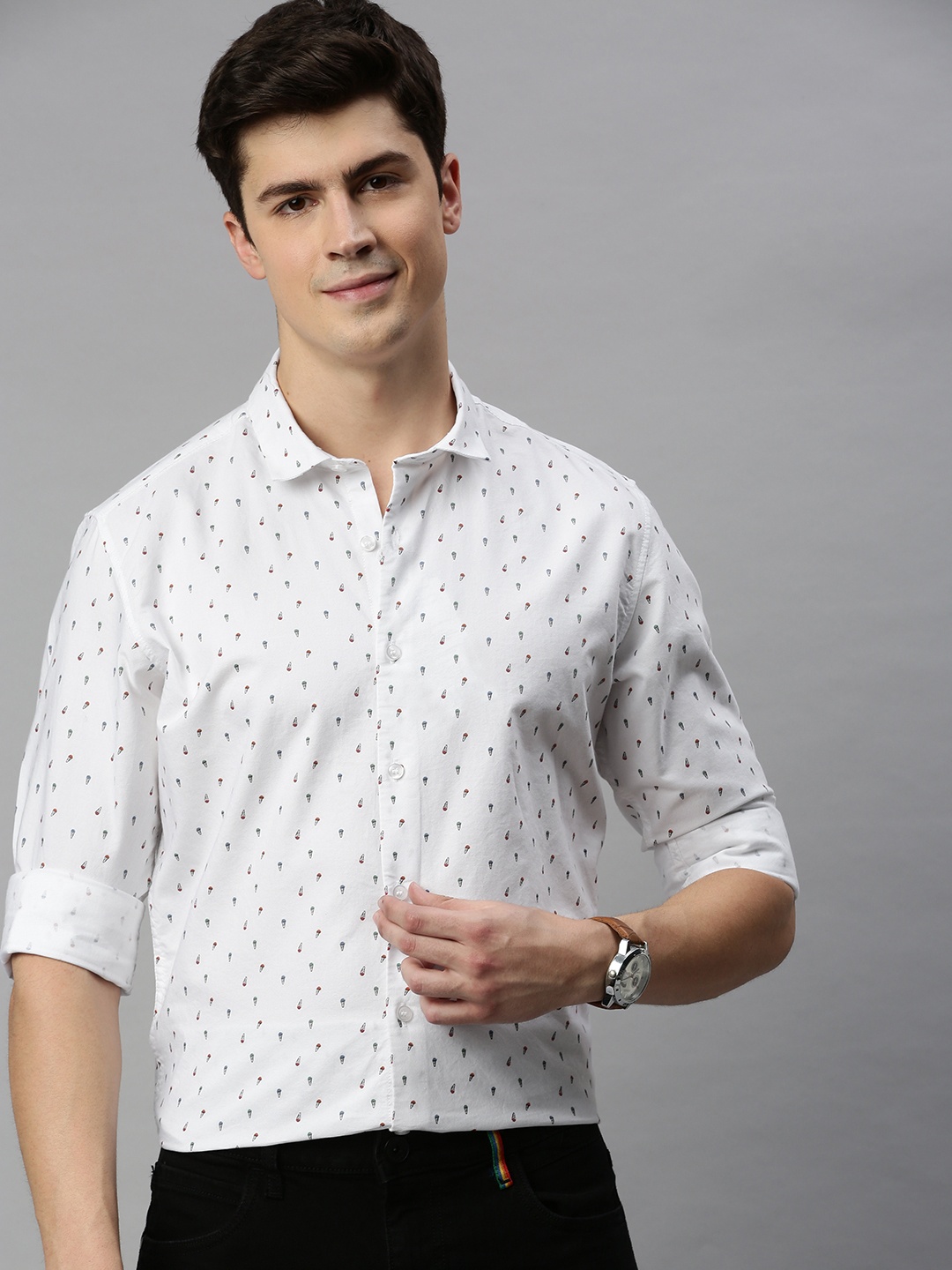 

Mast & Harbour Men White & Black Regular Fit Printed Casual Shirt
