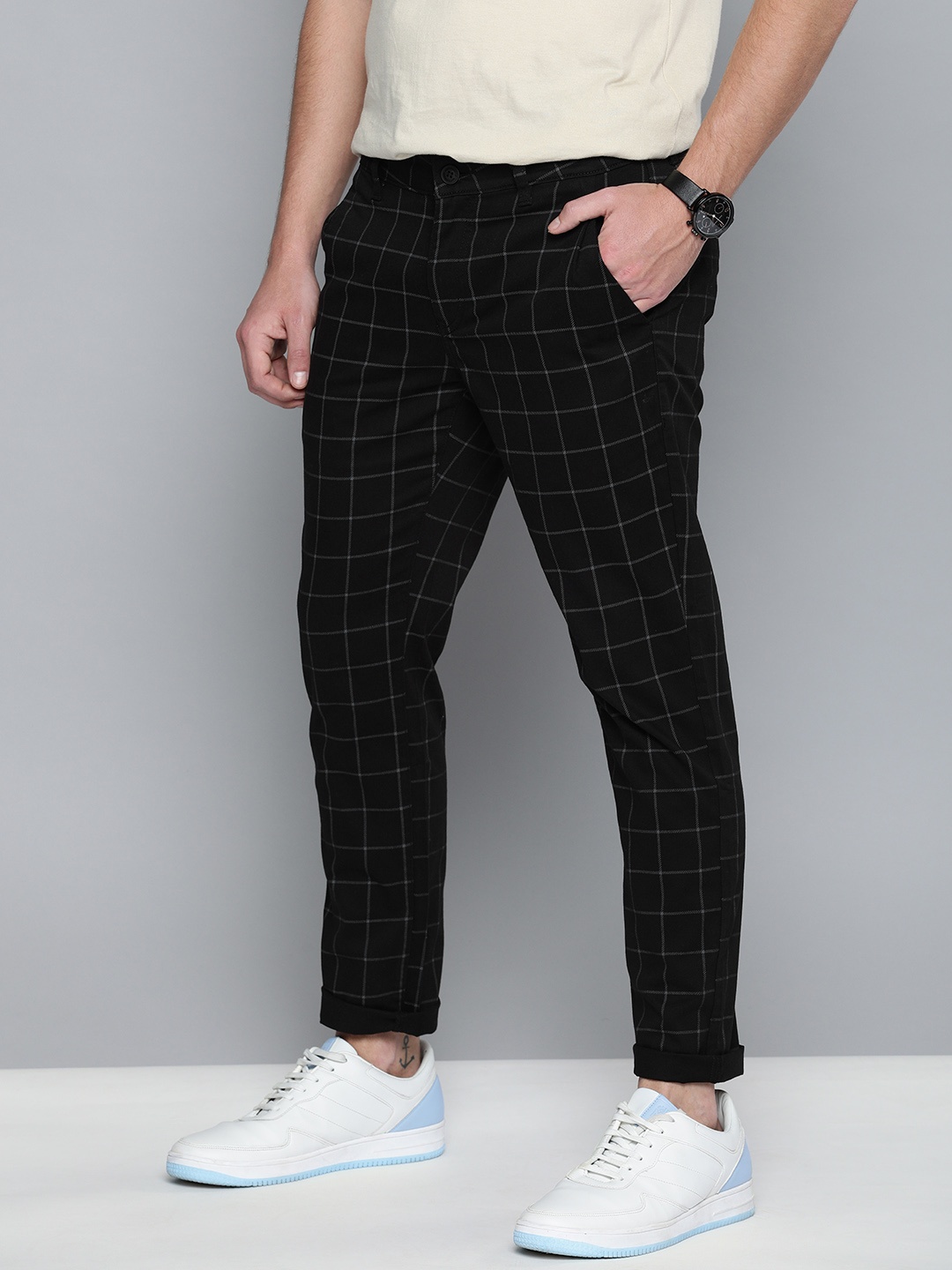 

Mast & Harbour Men Black & Grey Regular Fit Checked Regular Trousers