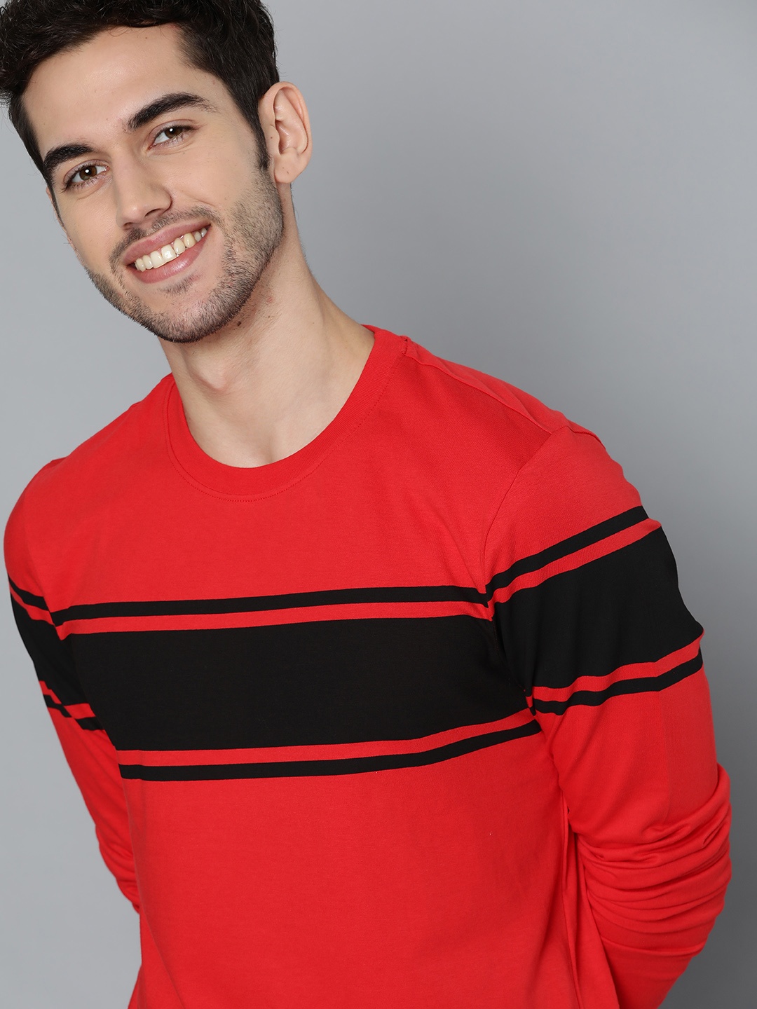 

Mast Harbour Men Red Black Striped Round Neck Pure Cotton T-shirt