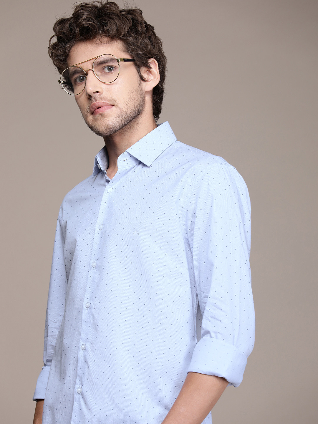 

Calvin Klein Jeans Men Blue Slim Fit Printed Casual Pure Cotton Shirt