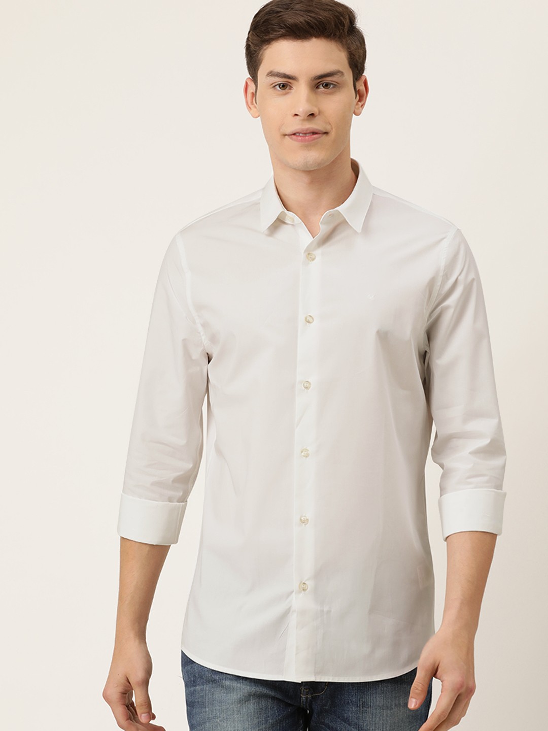 

Calvin Klein Jeans Men White Slim Fit Solid Casual Shirt