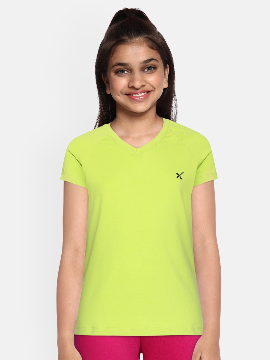 

HRX by Hrithik Roshan Girls Tender Shoots Solid Antimicrobial Bio-Wash Lifestyle T-shirt, Fluorescent green