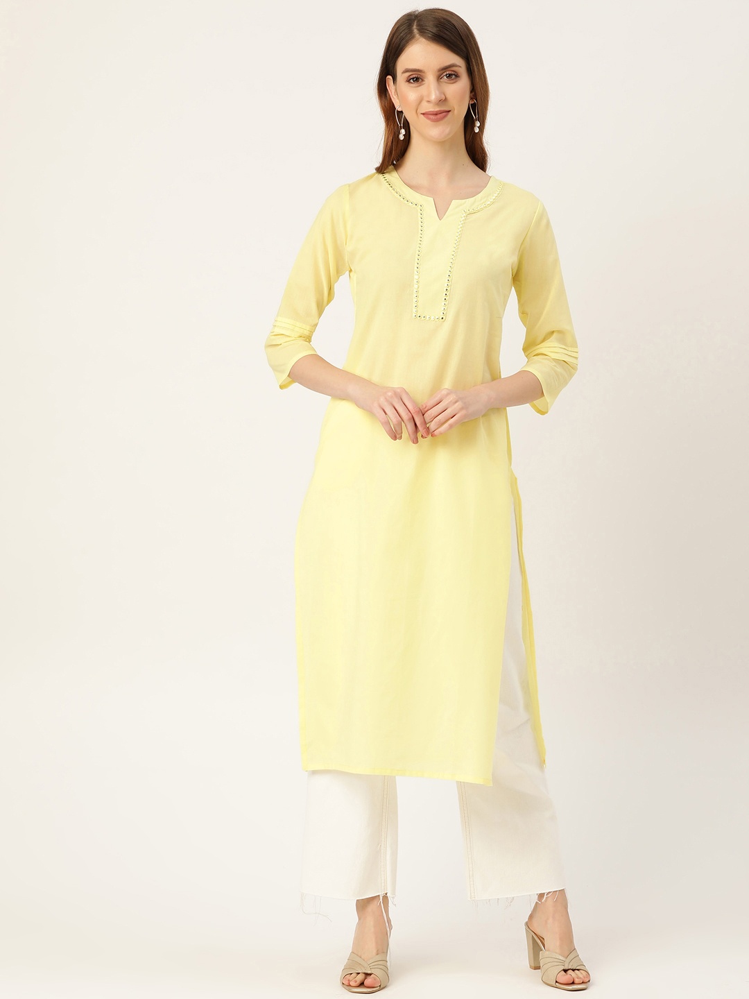 

Nayo Women Yellow Mirror Work Detail Straight Kurta