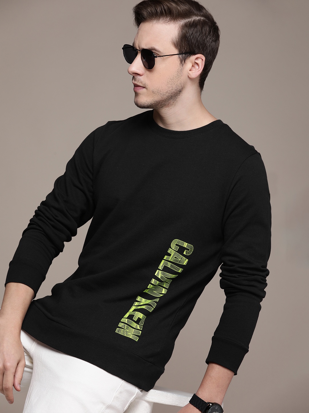 

Calvin Klein Jeans Men Black Printed Sweatshirt