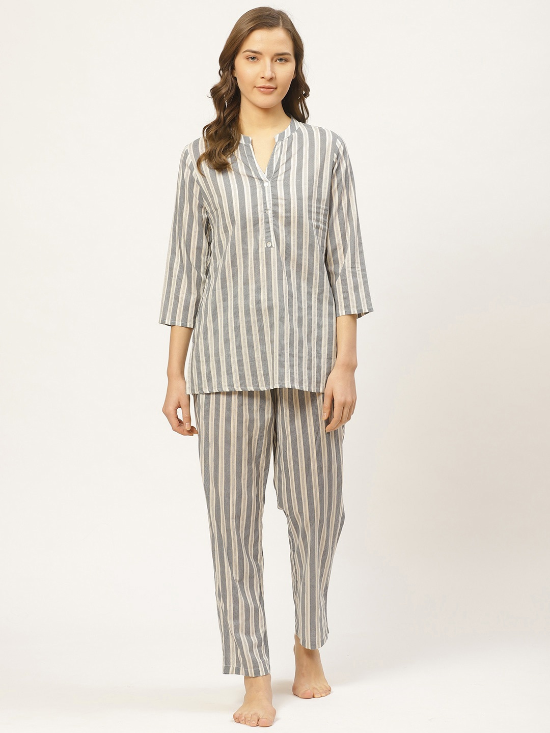 

Prakrti Women Grey & Off-White Striped Night suit