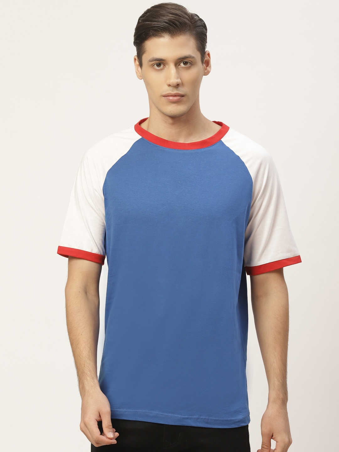 

PAUSE SPORT Men Blue Solid Round Neck Pure Cotton T-shirt