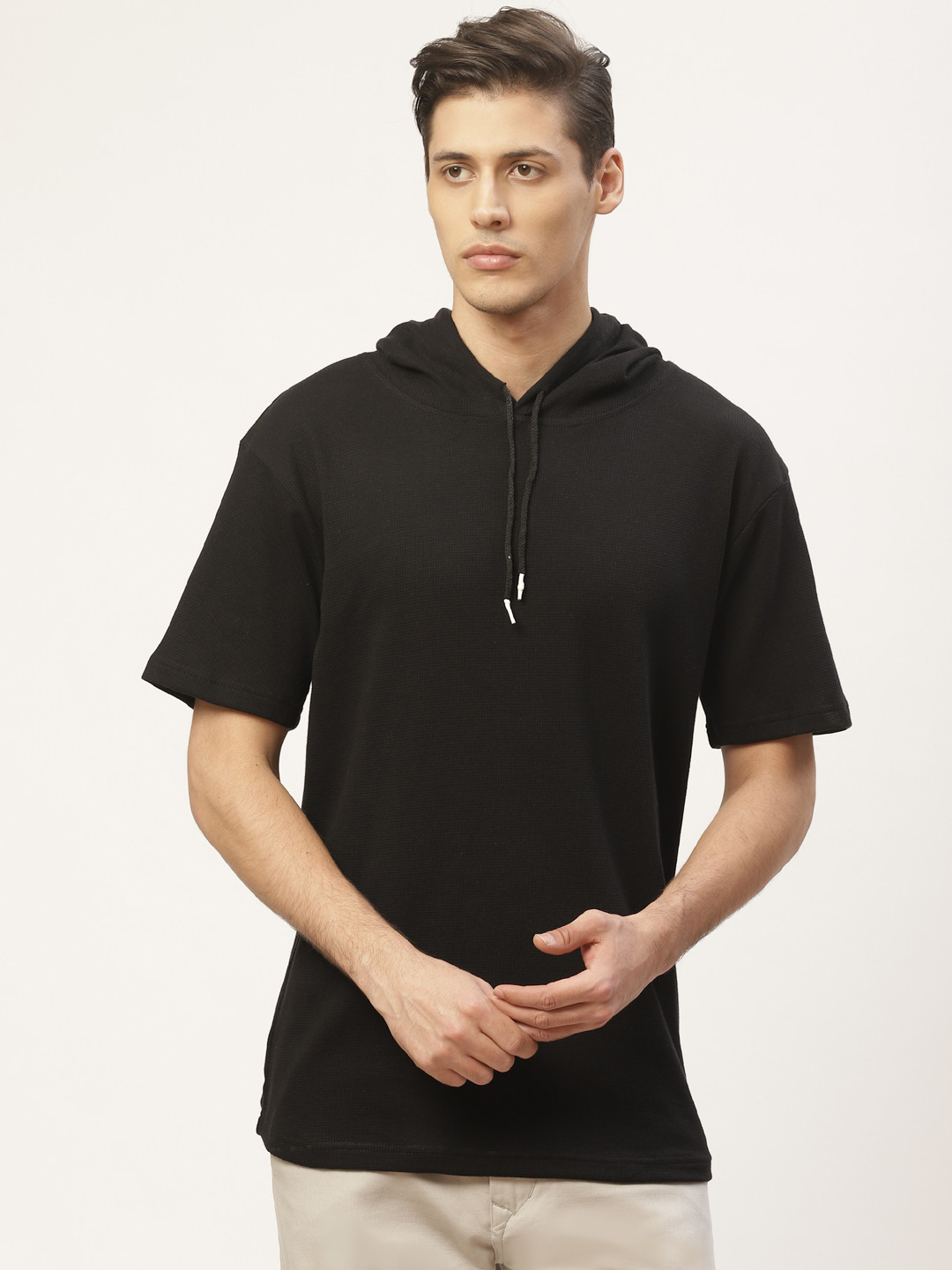 

PAUSE SPORT Men Black Solid Hooded T-shirt