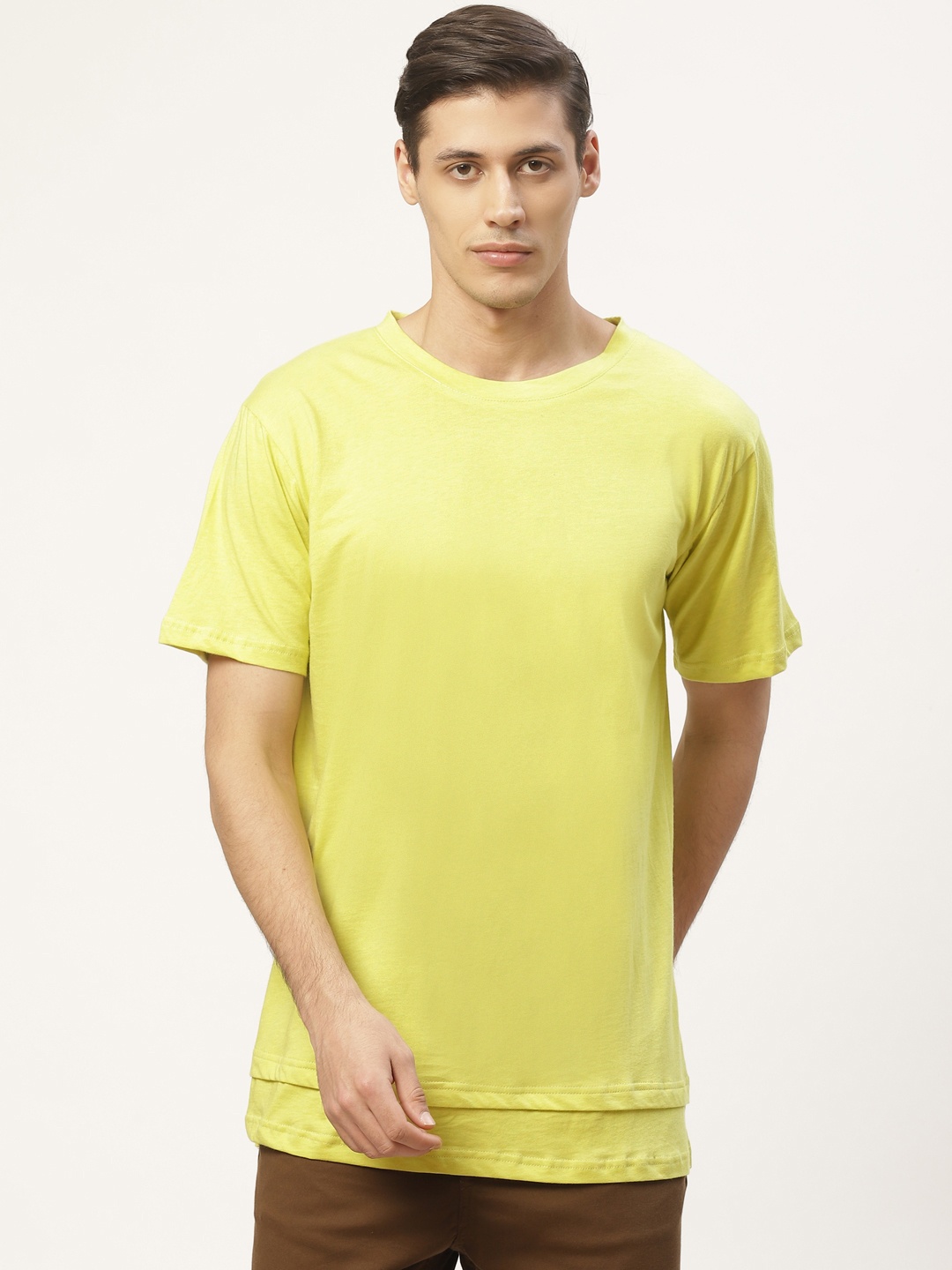 

PAUSE SPORT Men Lime Green Solid Round Neck T-shirt