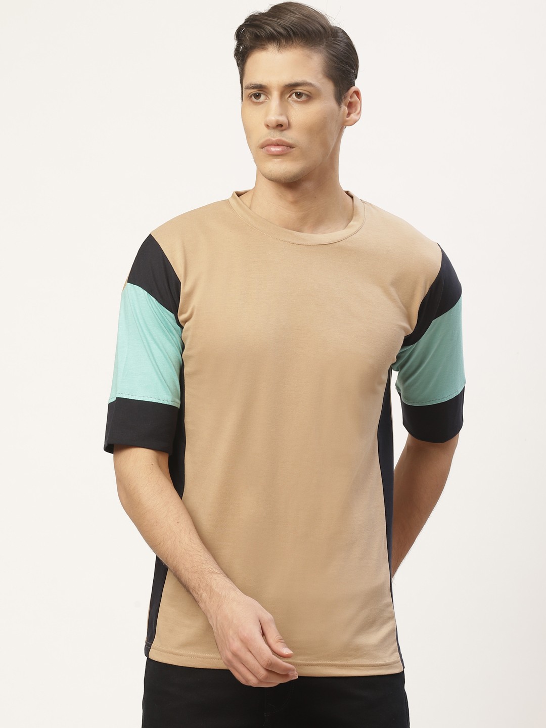 

PAUSE SPORT Men Beige Solid Round Neck Pure Cotton T-shirt