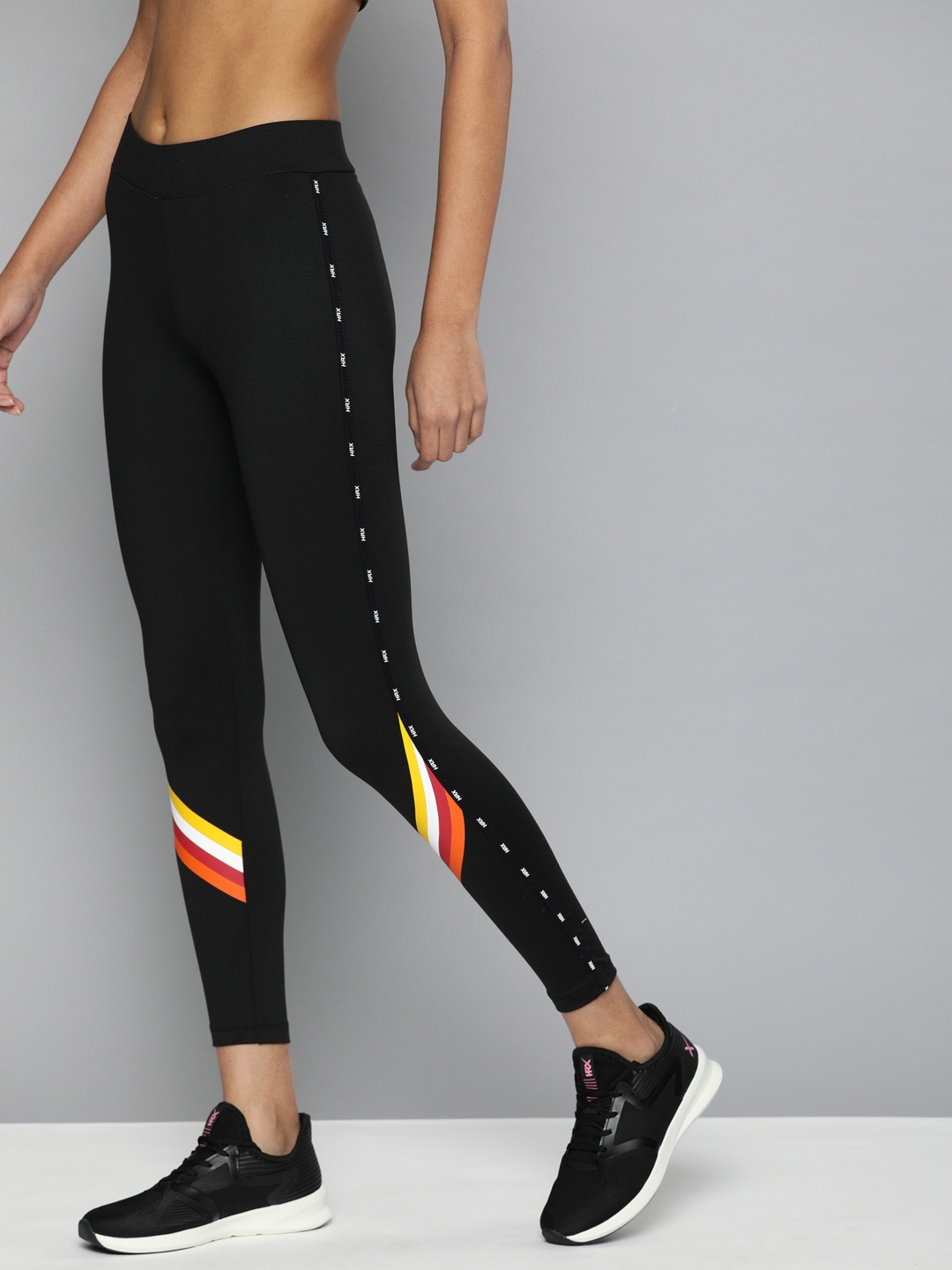 

HRX by Hrithik Roshan Women Jet Black Solid Rapid-Dry Antimicrobial Training Tights