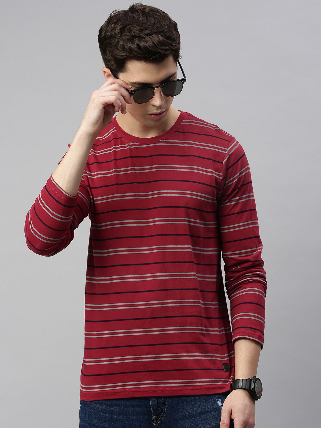 

WROGN Men Maroon Striped Round Neck T-shirt