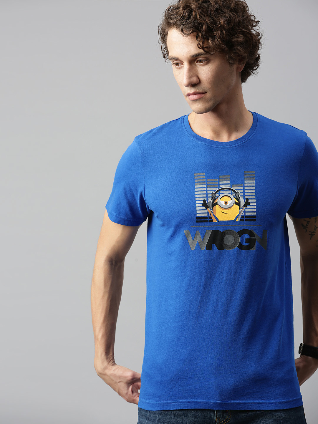 

WROGN Men Blue Slim Fit Printed Round Neck Pure Cotton T-shirt