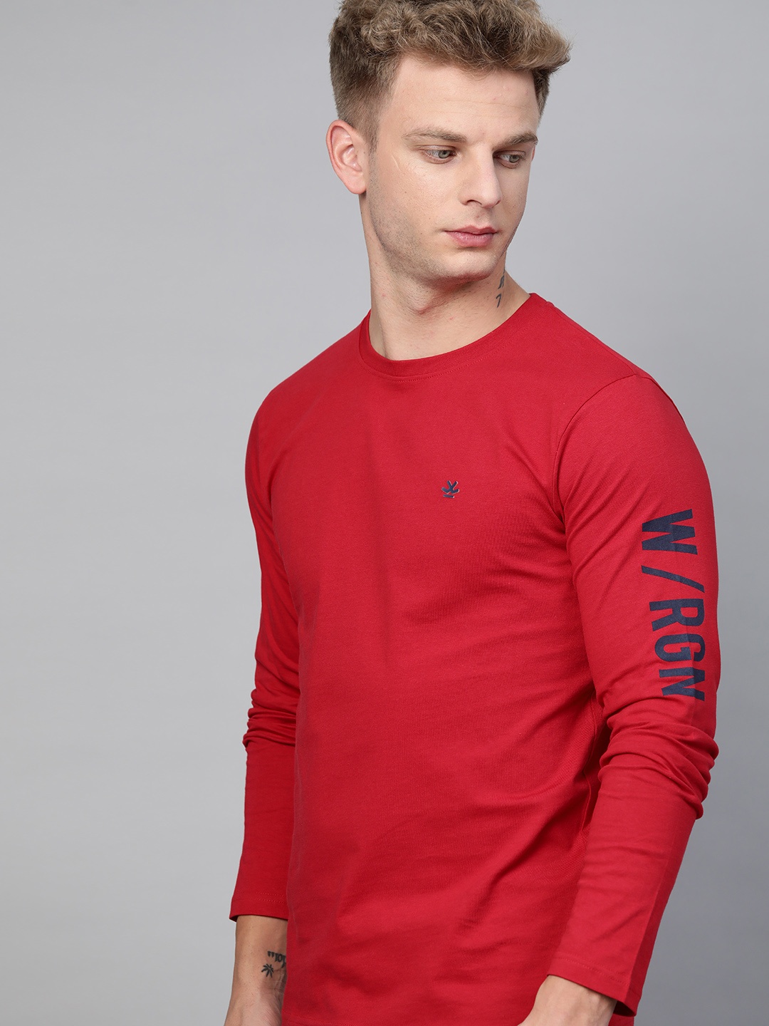 

WROGN Men Red Slim Fit Cotton T-shirt