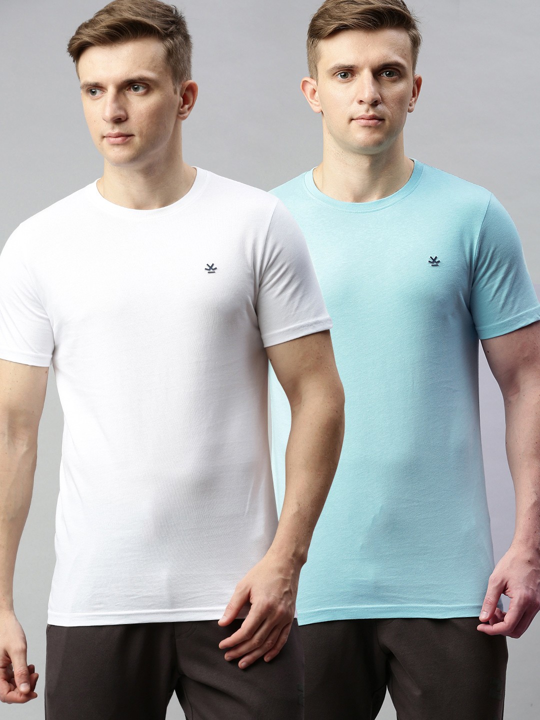 

WROGN Pack of 2 Men Off-White Solid Round Neck T-shirt