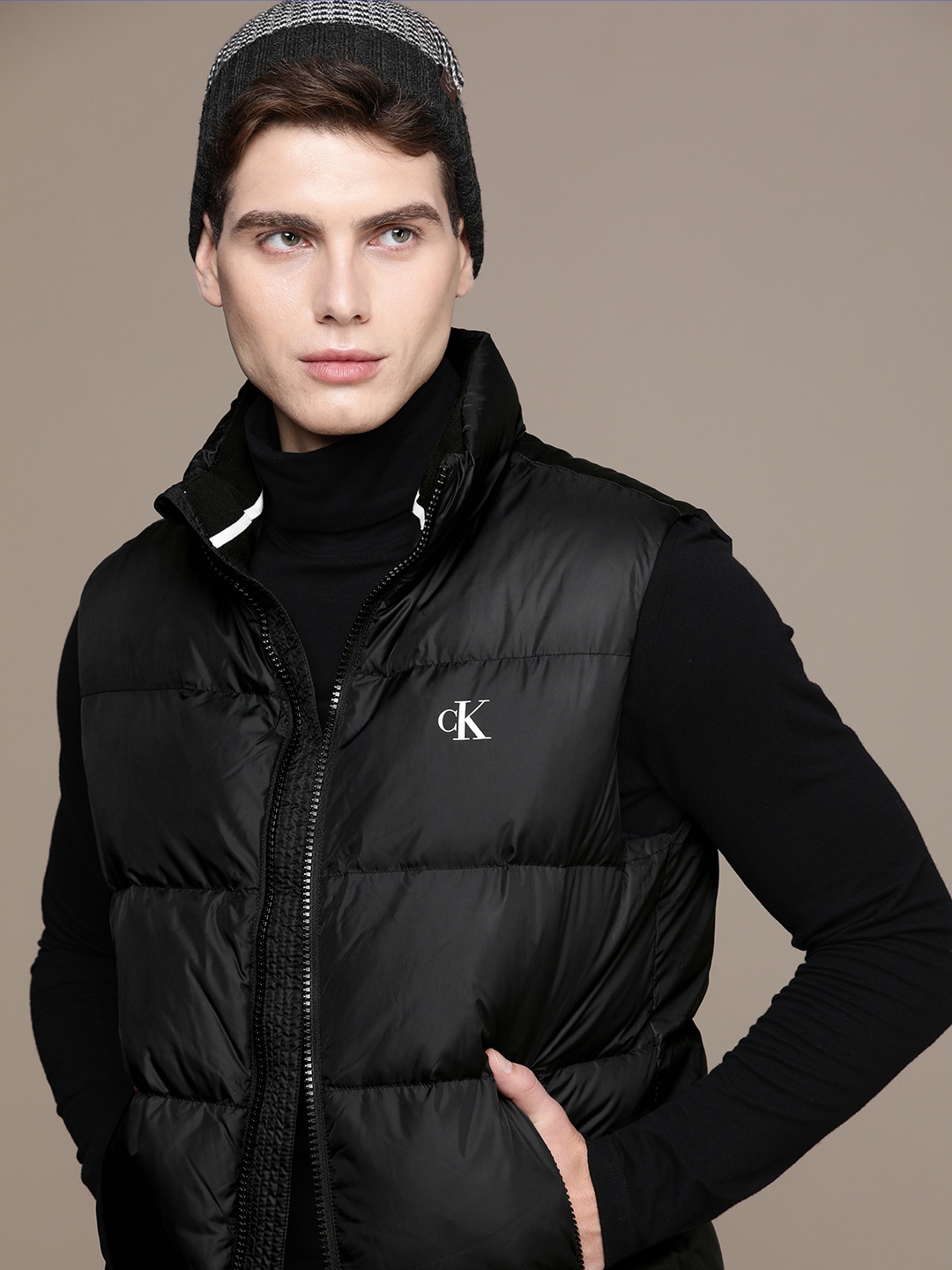 

Calvin Klein Jeans Men Black Puffer Jacket With Brand Logo Printed Detailing