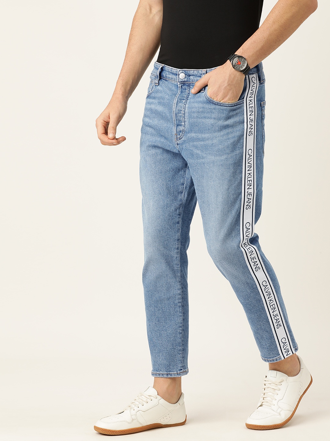 

Calvin Klein Jeans Men Blue Flared Mid-Rise Clean Look Stretchable Jeans