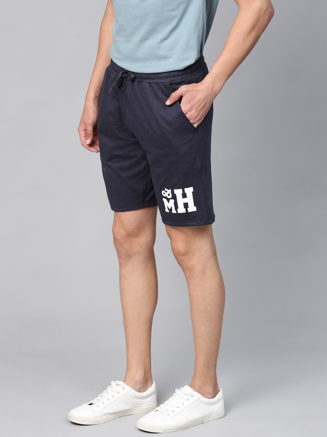 

Mast & Harbour Men Navy Blue Solid Regular Fit Shorts