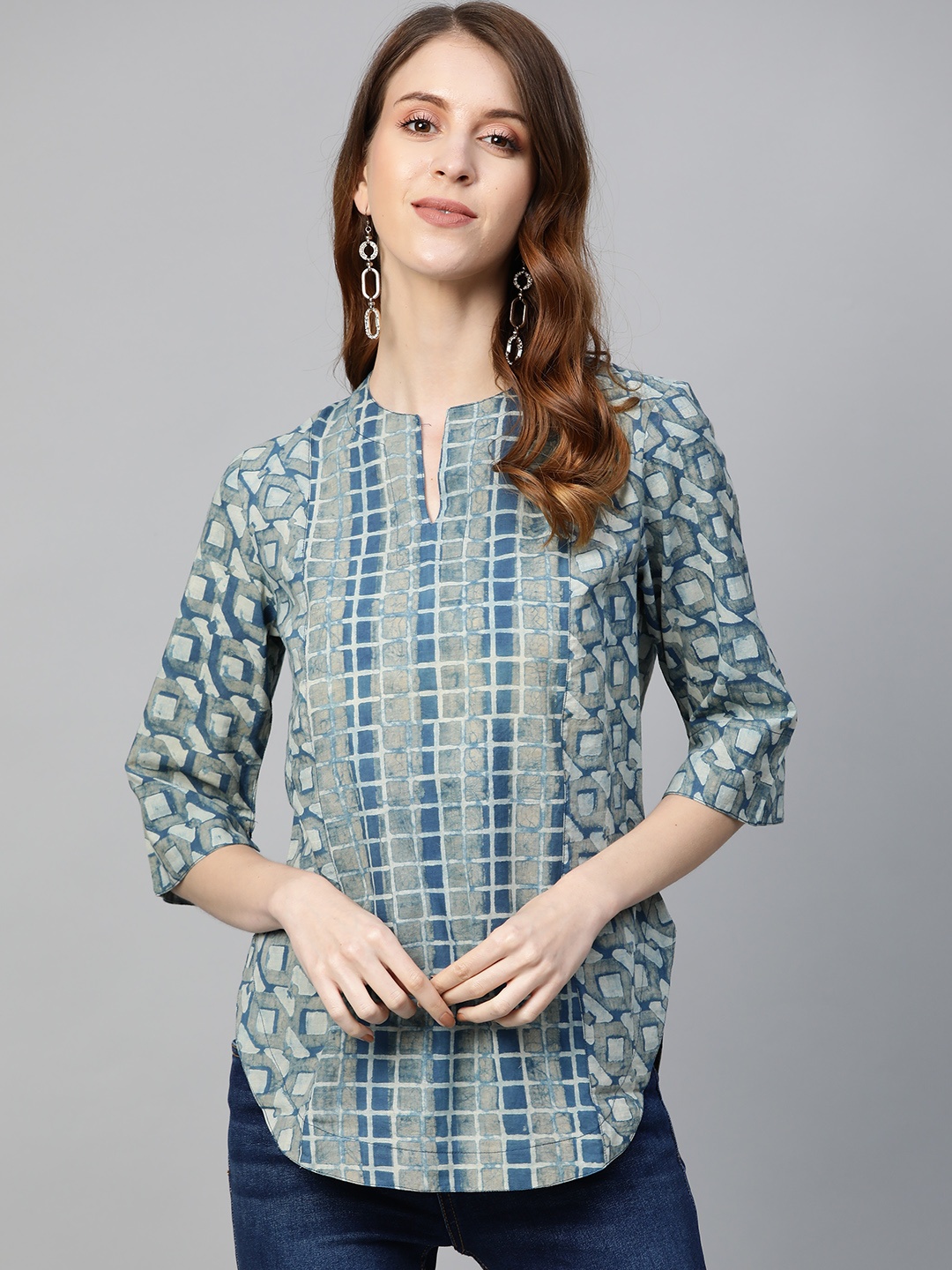 

Fabindia Women Blue & Beige Dabu Printed Kurti