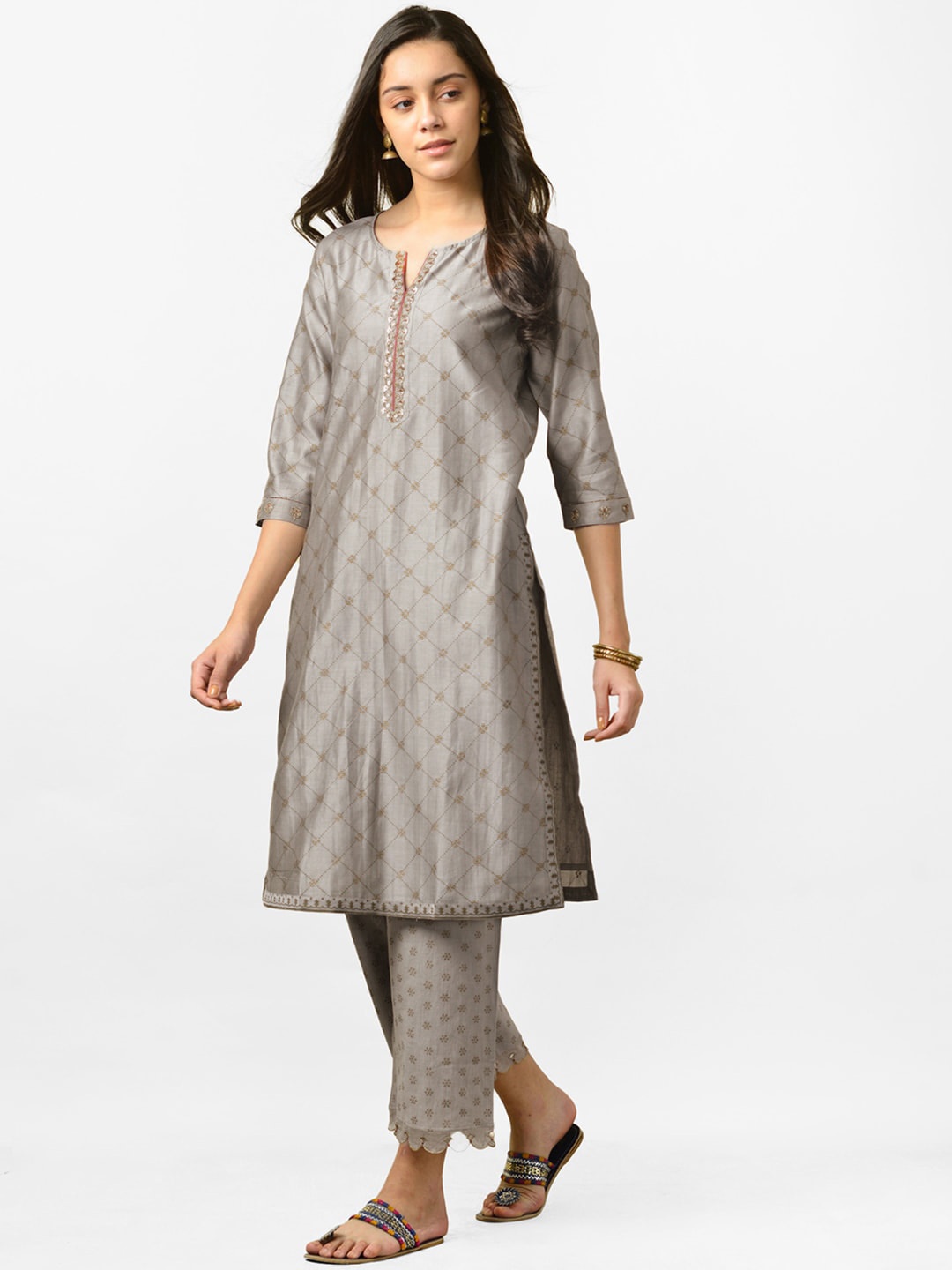 

Fabindia Women Grey & Golden Printed Chanderi Kurta with Trousers