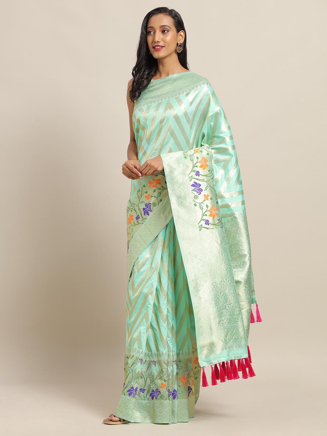

VASTRANAND Sea Green & Gold-Toned Silk Cotton Woven Design Banarasi Saree