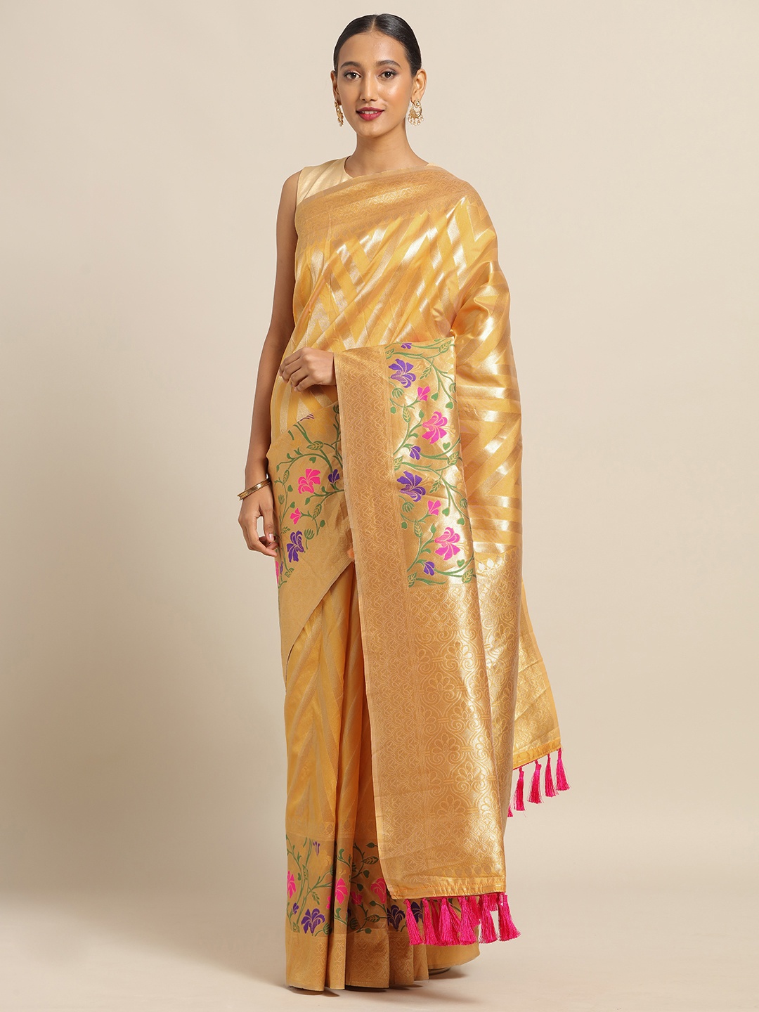 

VASTRANAND Mustard Yellow & Golden Silk Cotton Woven Design Kanjeevaram Saree