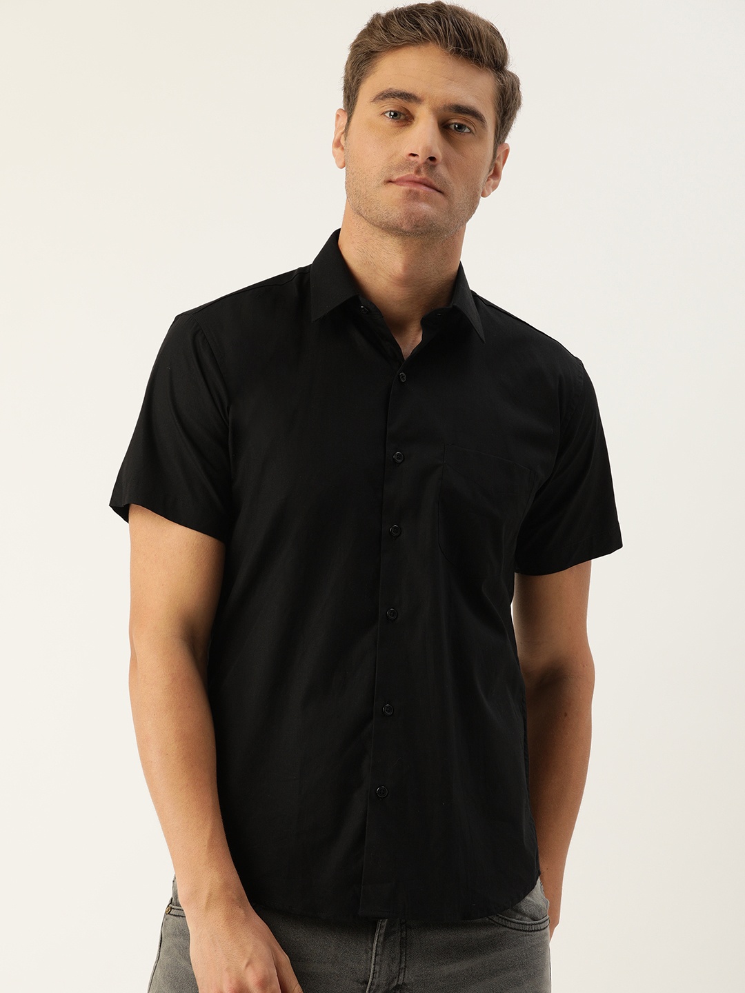 

Hancock Men Black Slim Fit Solid Casual Shirt