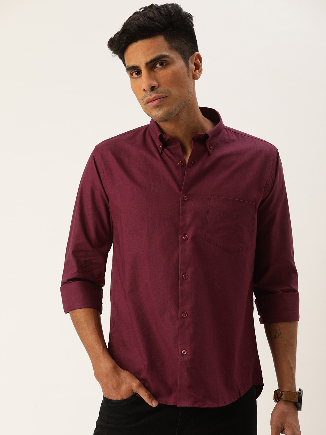 

Hancock Men Maroon Slim Fit Solid Casual Shirt