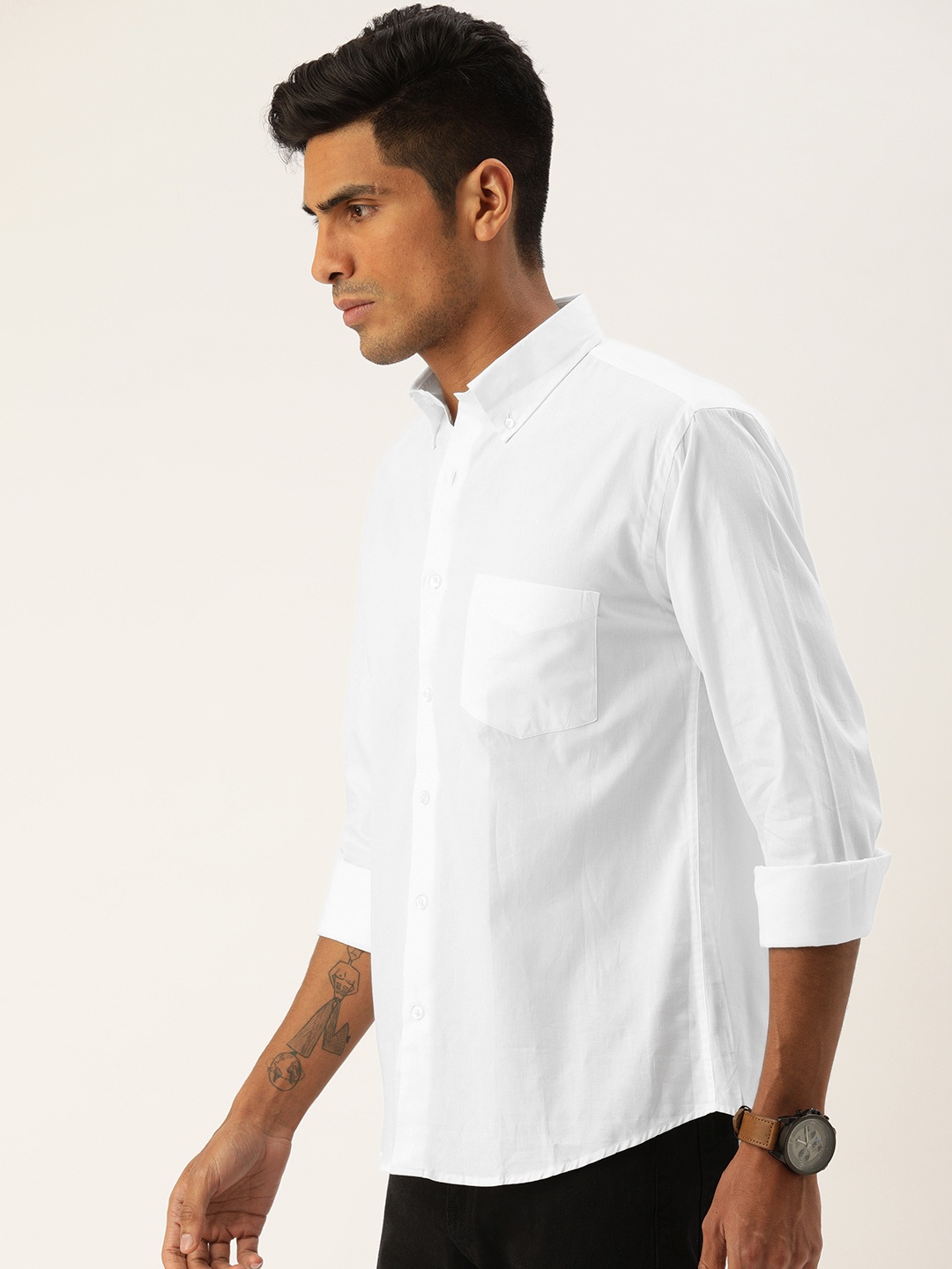 

Hancock Men White Slim Fit Solid Casual Shirt