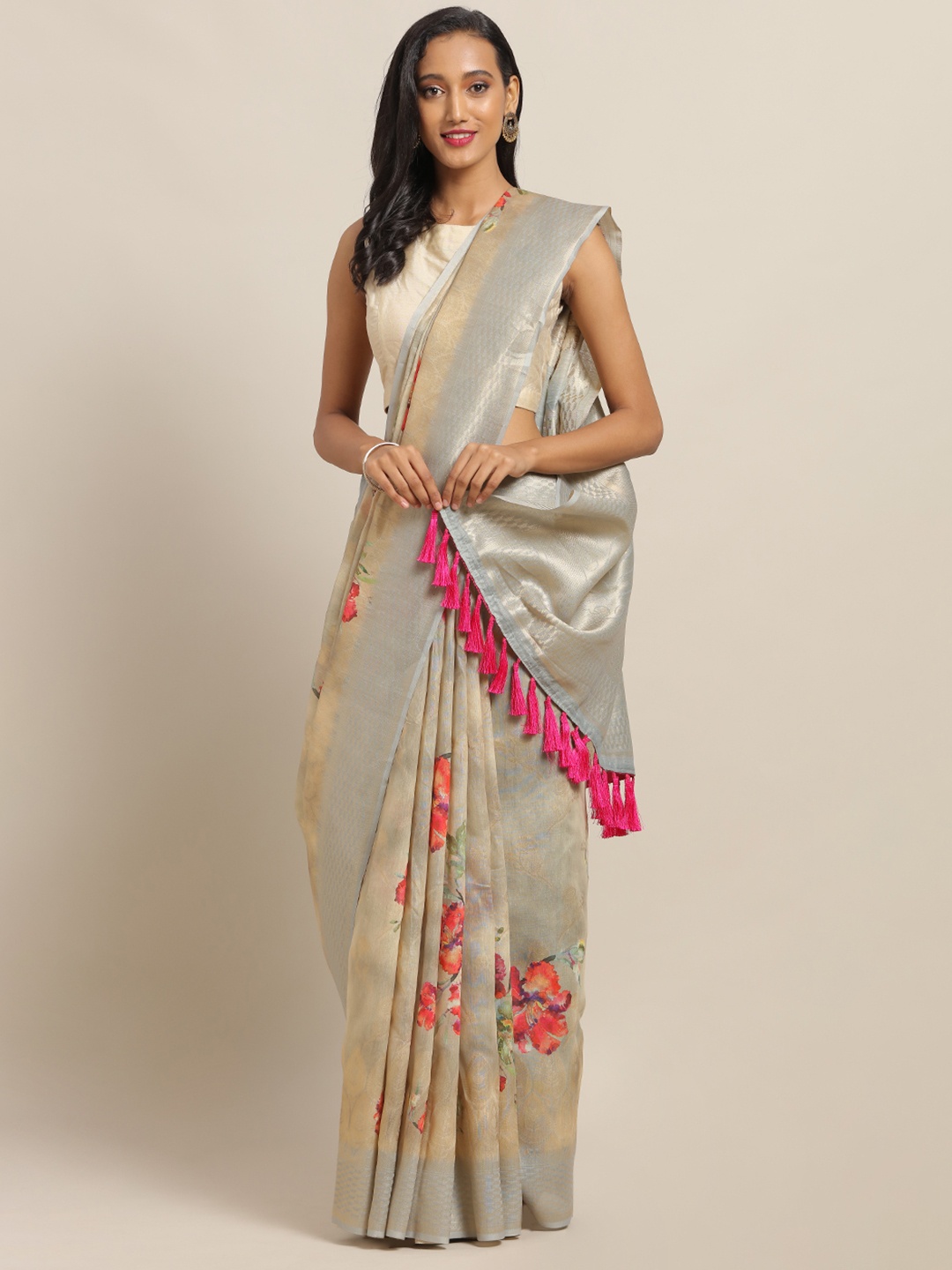 

VASTRANAND Beige & Grey Cotton Blend Woven Design Kanjeevaram Saree