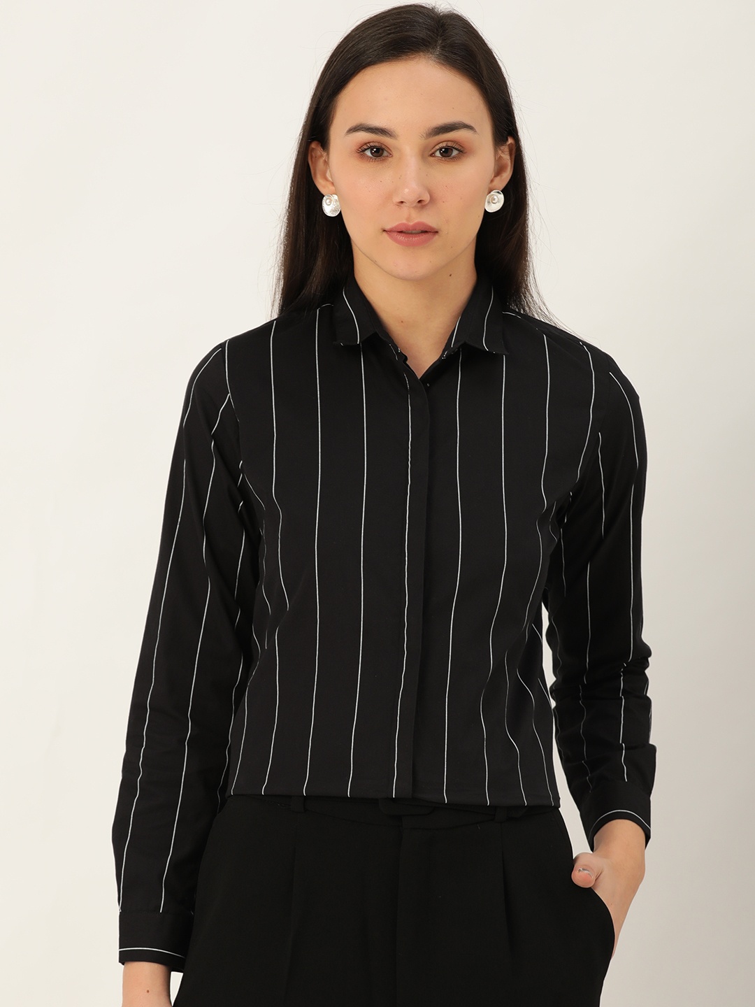 

Hancock Women Black & White Slim Fit Striped Formal Shirt