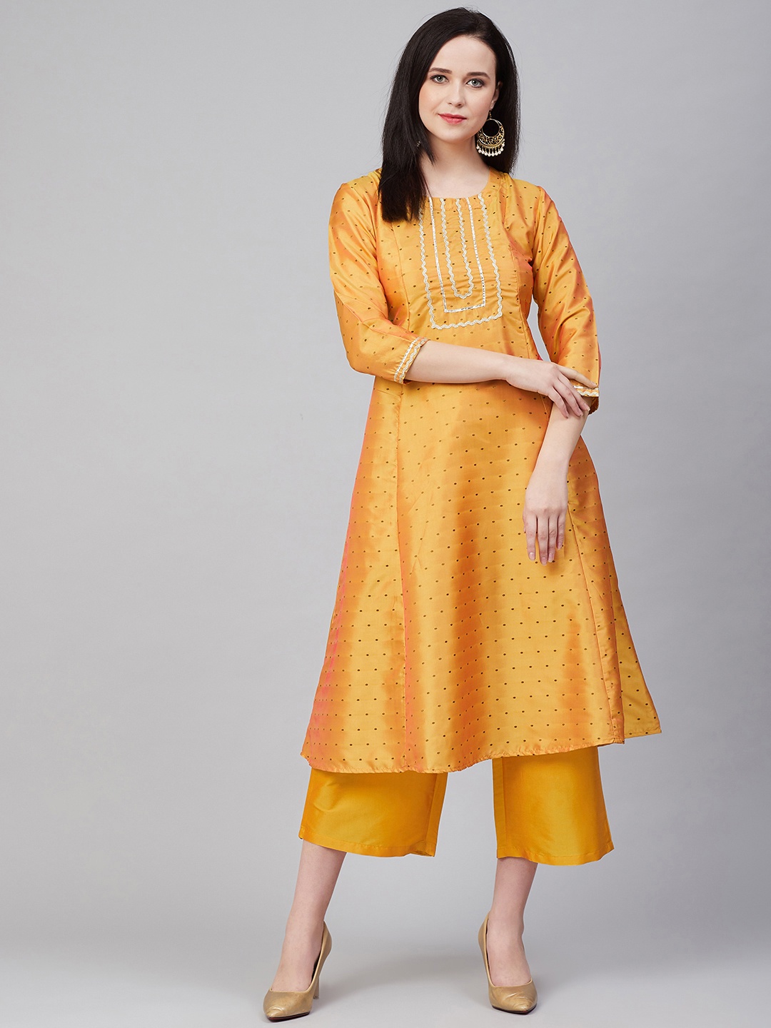 

Bhama Couture Women Mustard Yellow & Black Woven Design Kurta with Palazzos