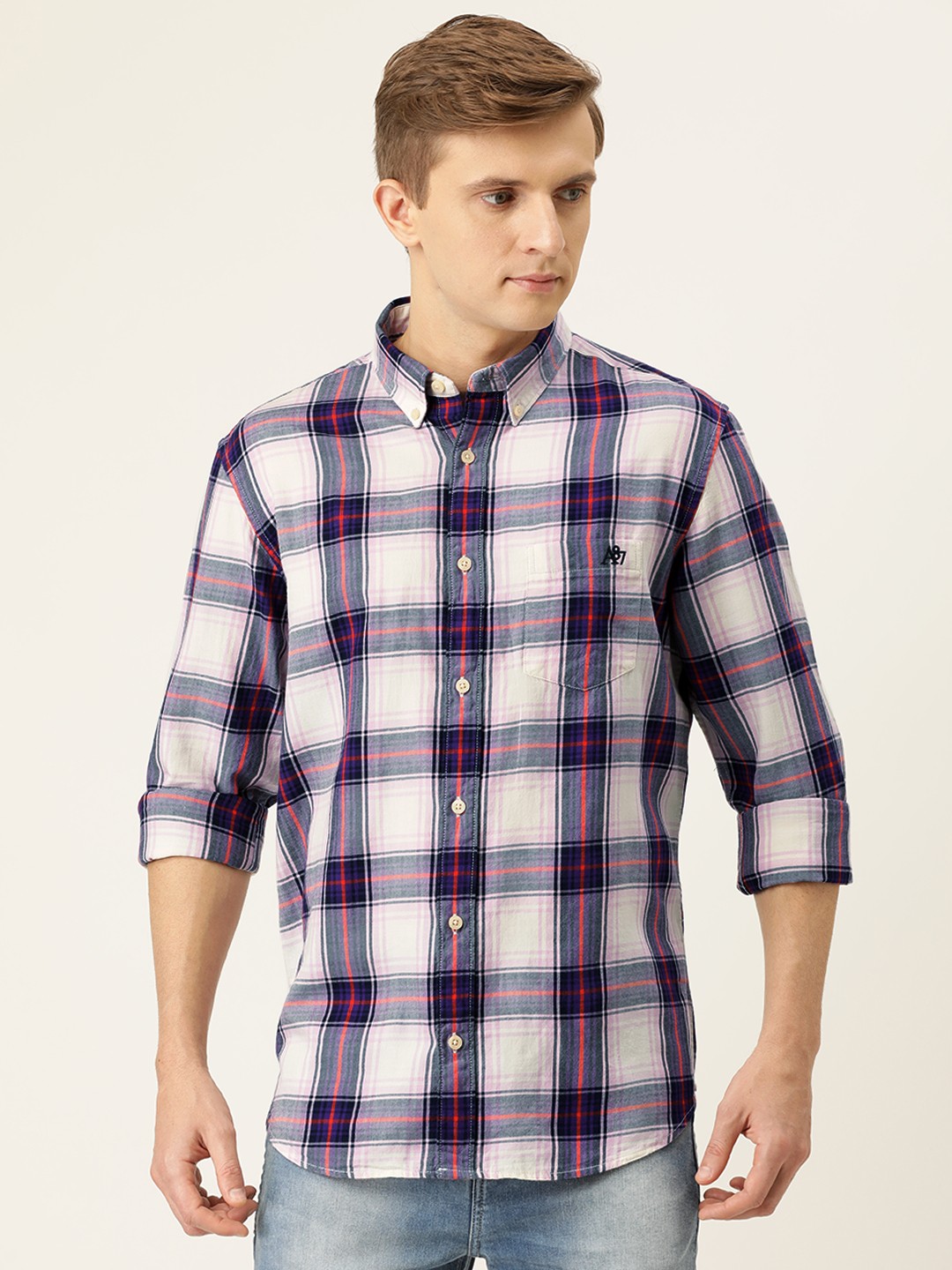 

Aeropostale Men Cream-Coloured & Blue Regular Fit Checked Casual Shirt