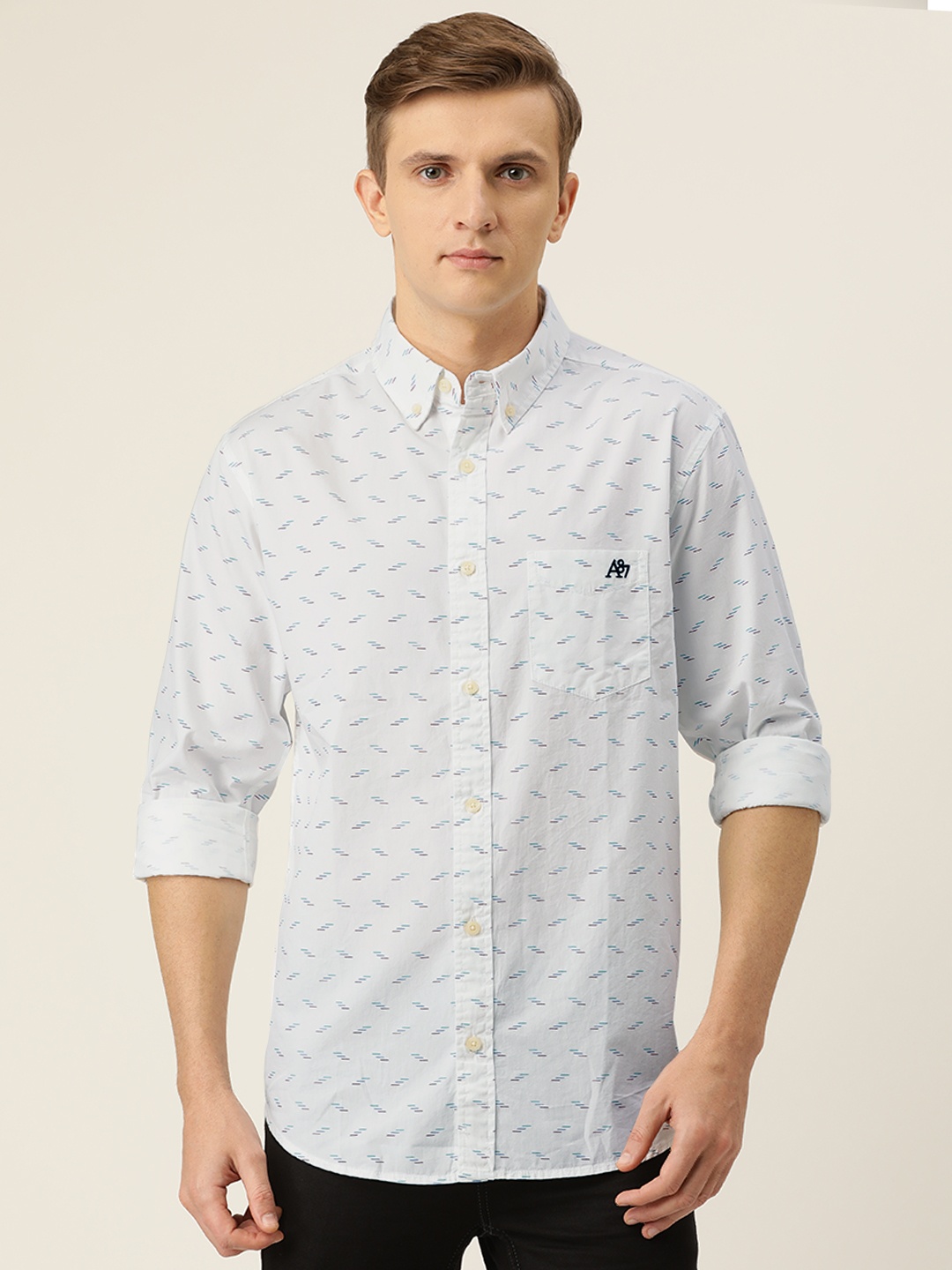 

Aeropostale Men White & Blue Regular Fit Printed Casual Shirt
