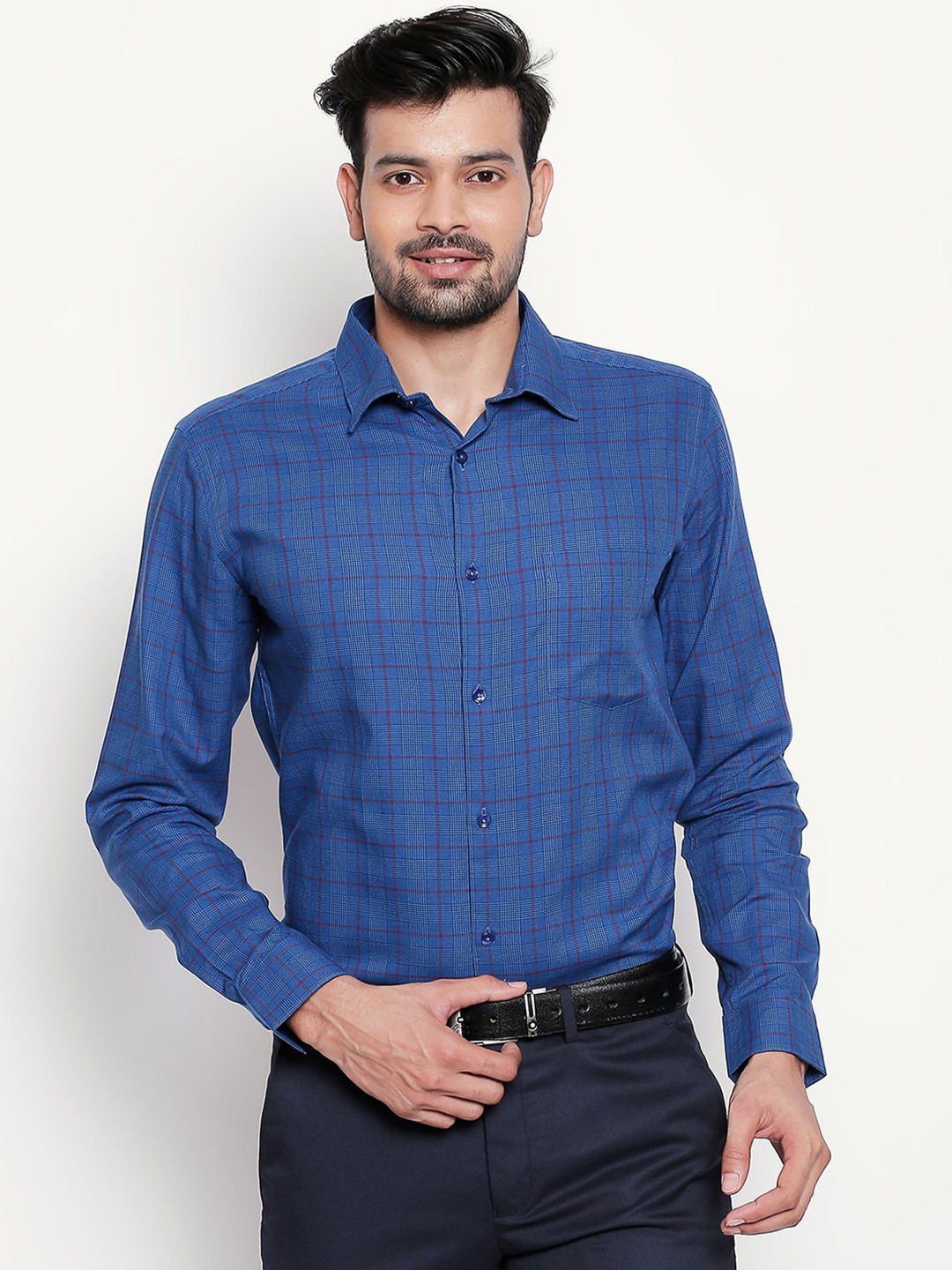 

RICHARD PARKER by Pantaloons Men Blue & Red Slim Fit Checked Formal Shirt