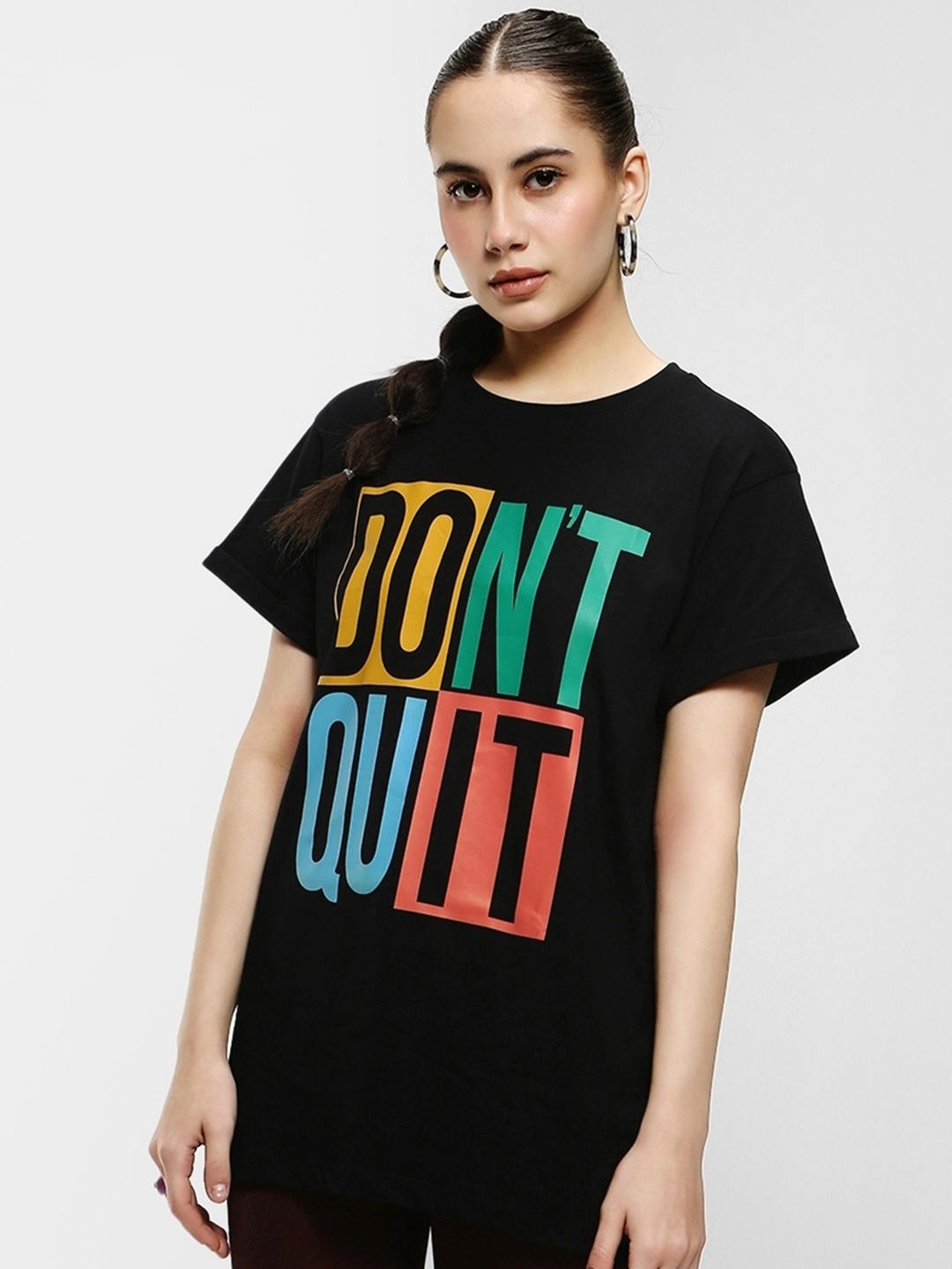 

Bewakoof Women Black Printed Round Neck Boyfriend T-Shirt