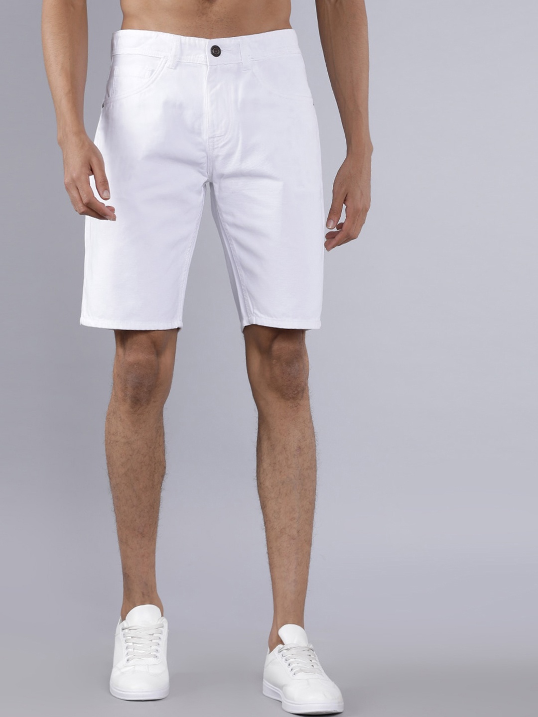 

HIGHLANDER Men White Solid Slim Fit Denim Shorts