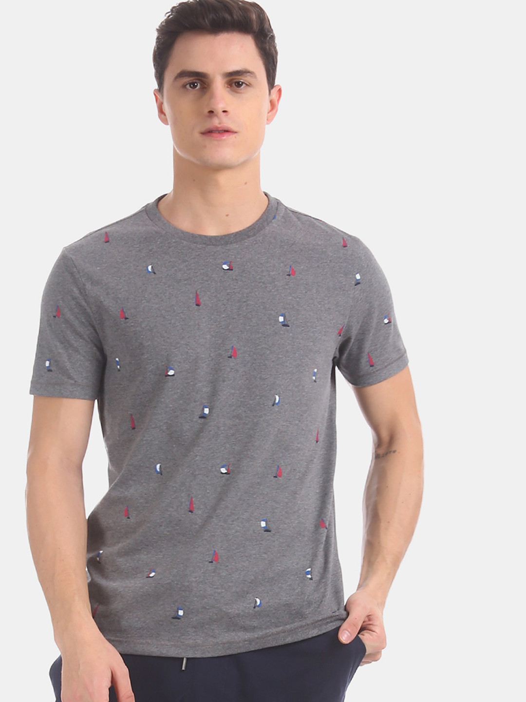 

Aeropostale Men Grey Printed Round Neck T-shirt